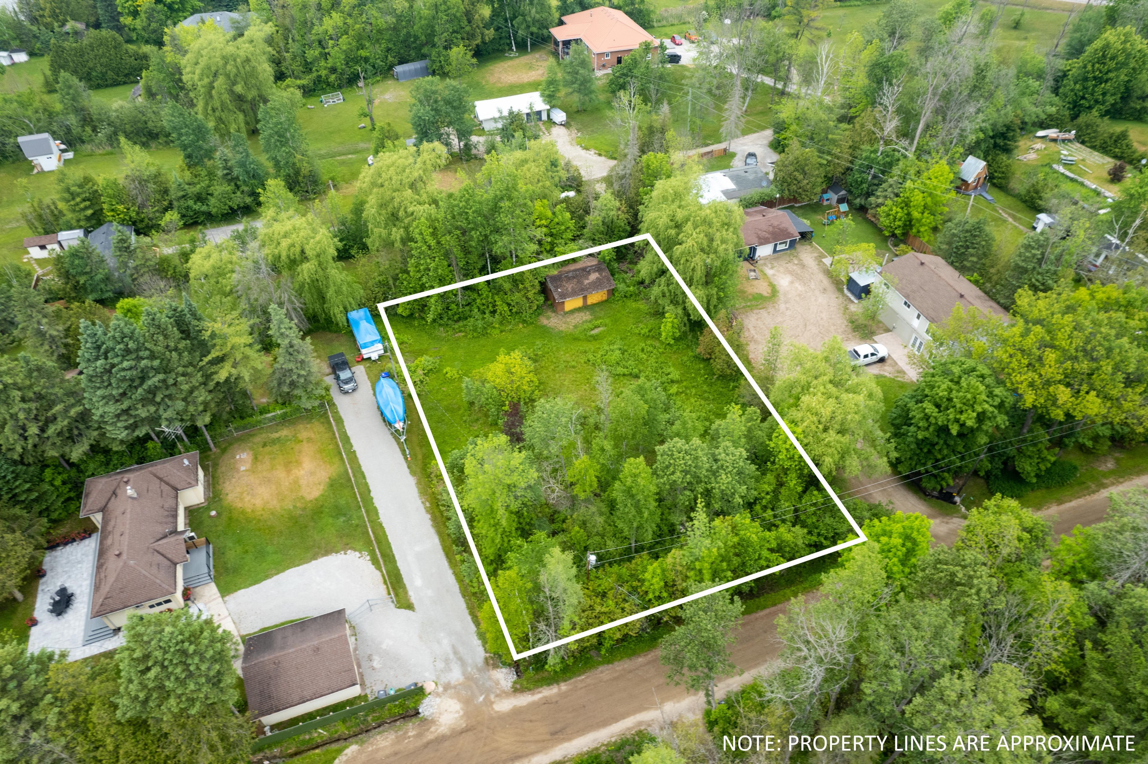 2378 Whetham Road, Springwater, On L0l 1p0