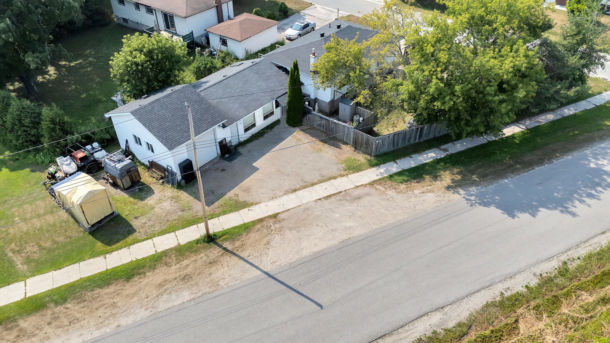 856 Ney Avenue, Tay, On L0k 1r0