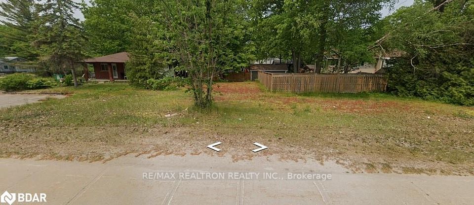 1444 Mosley Street, Wasaga Beach, On L9z 2e7