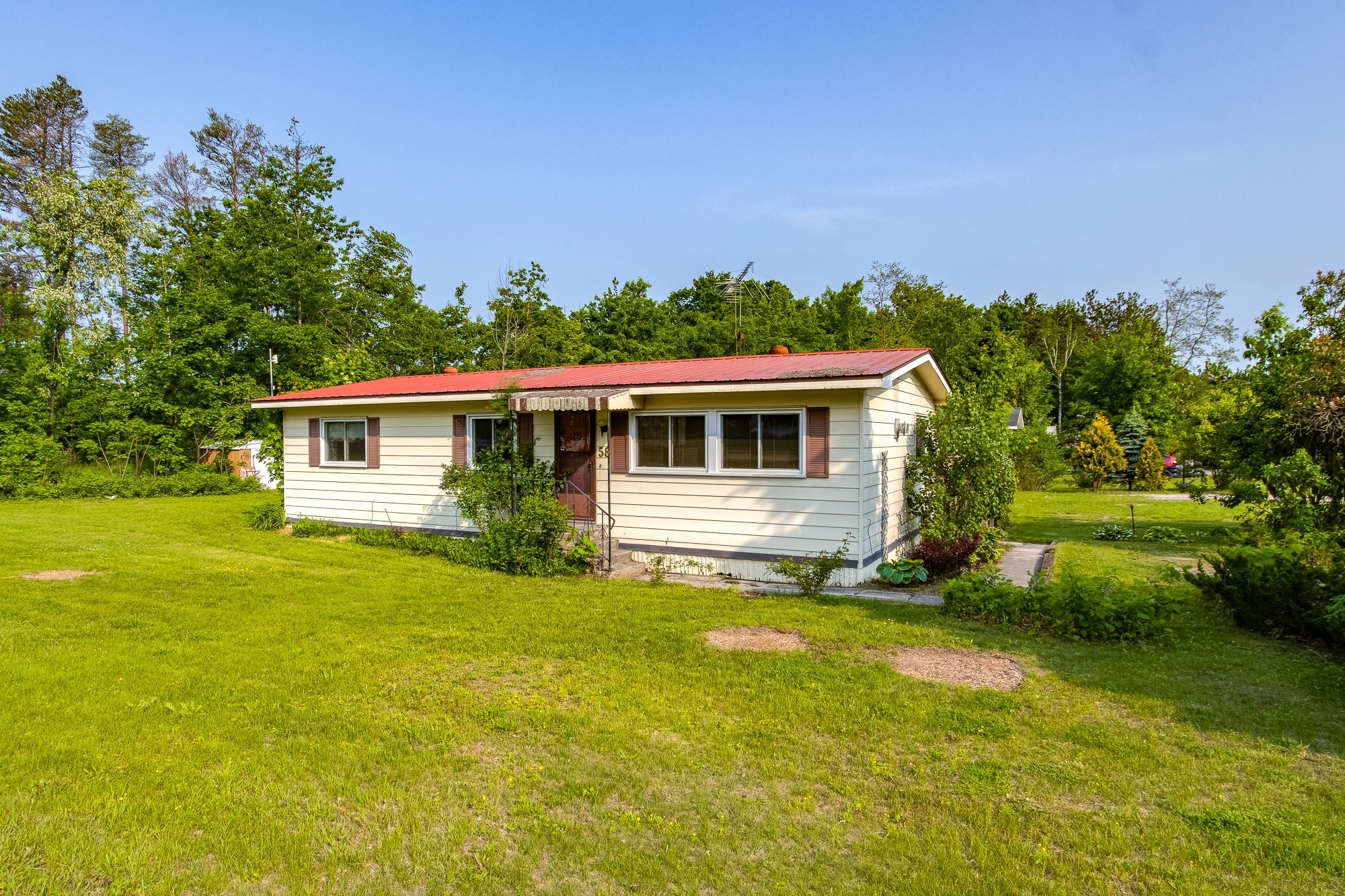 5263 Elliott Side Road 58, Tay, On L4r 4k3