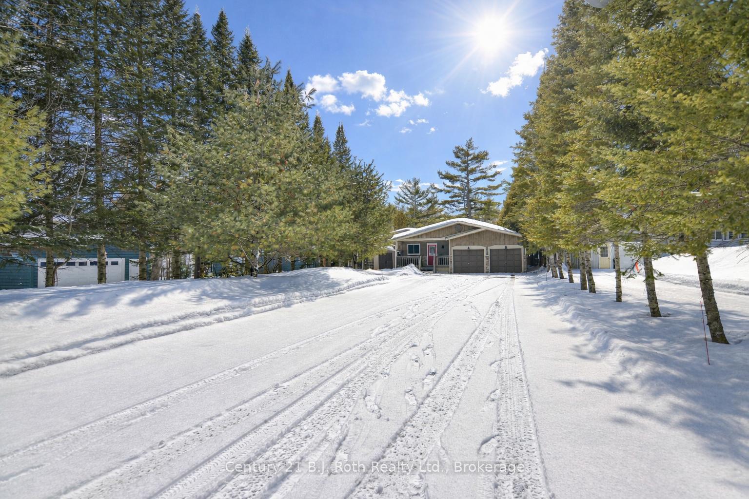 3609 Riverdale Drive, Severn, On L0k 2b0