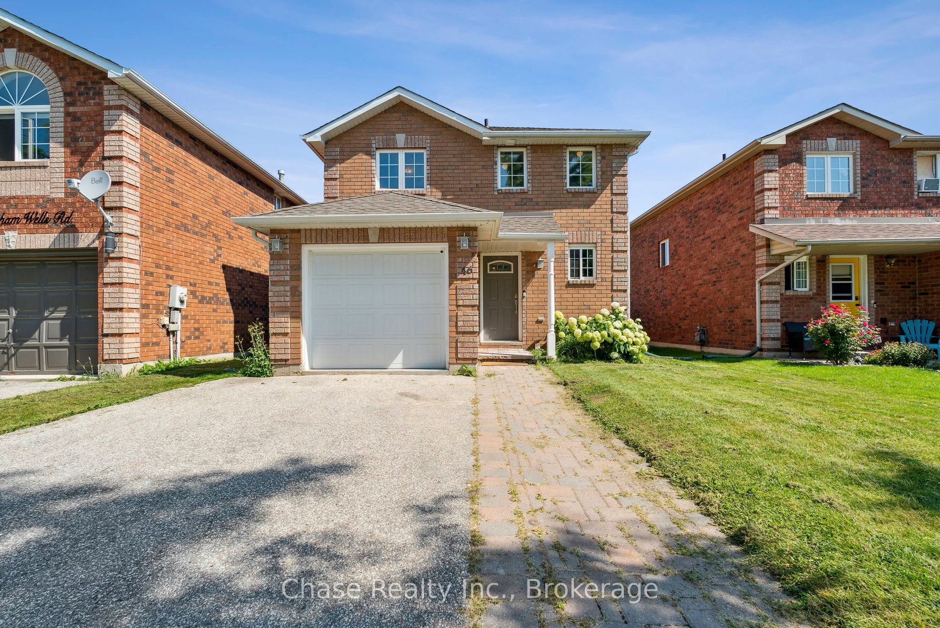 46 Sydenham Wells, Barrie, On L4m 6r4