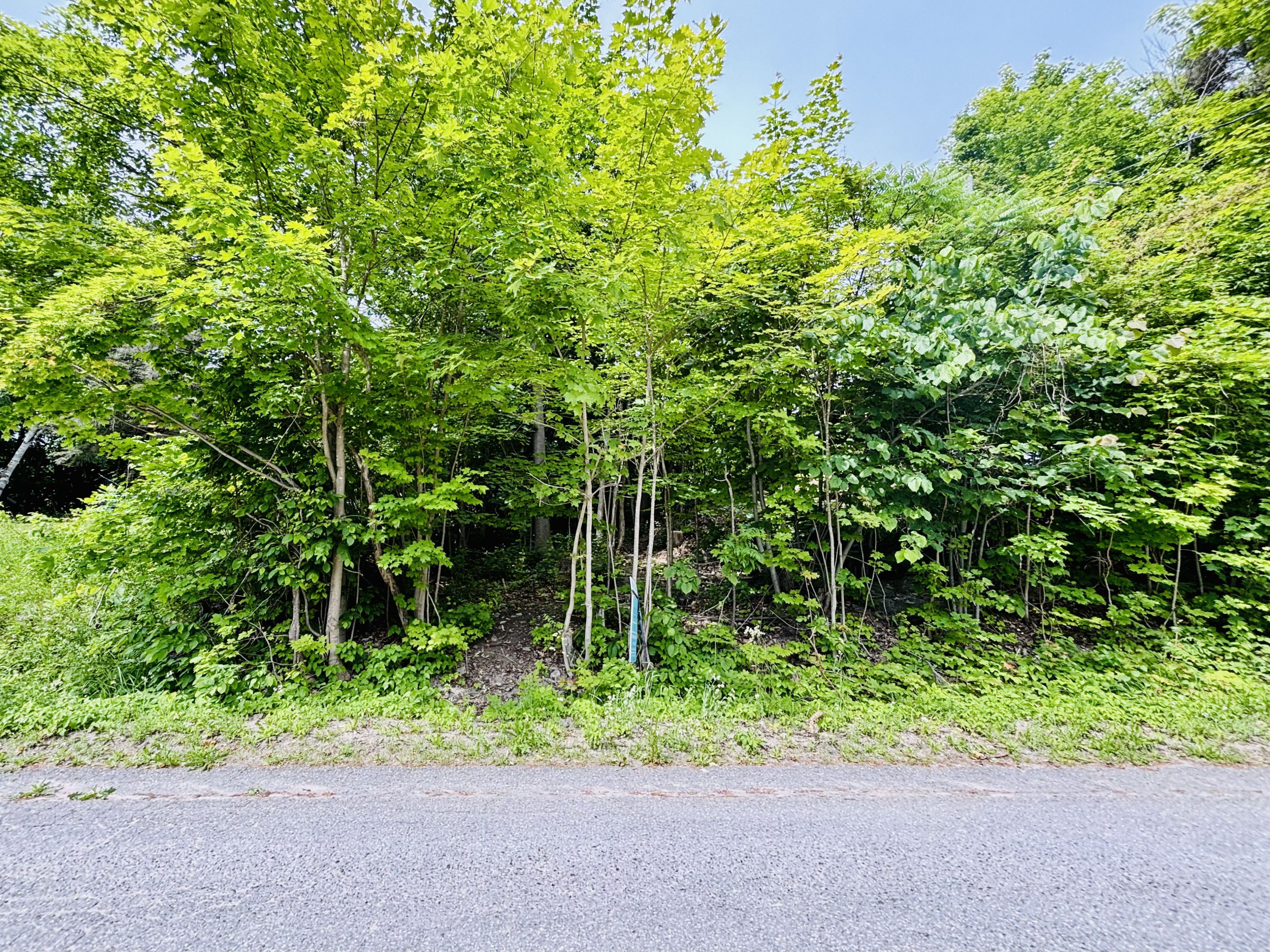 554 Barnes Avenue, Tay, On L0k 1r0