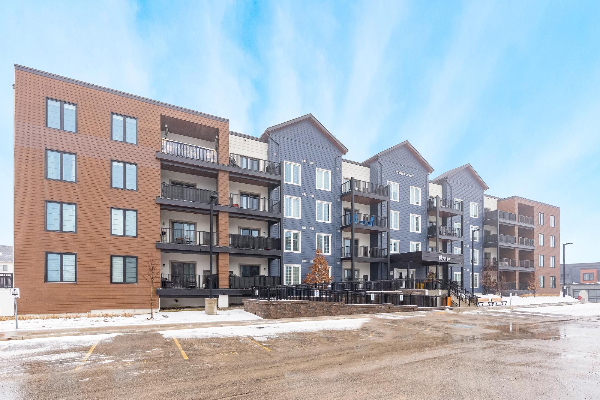 20 Koda Street 211, Barrie, On L9j 0j7