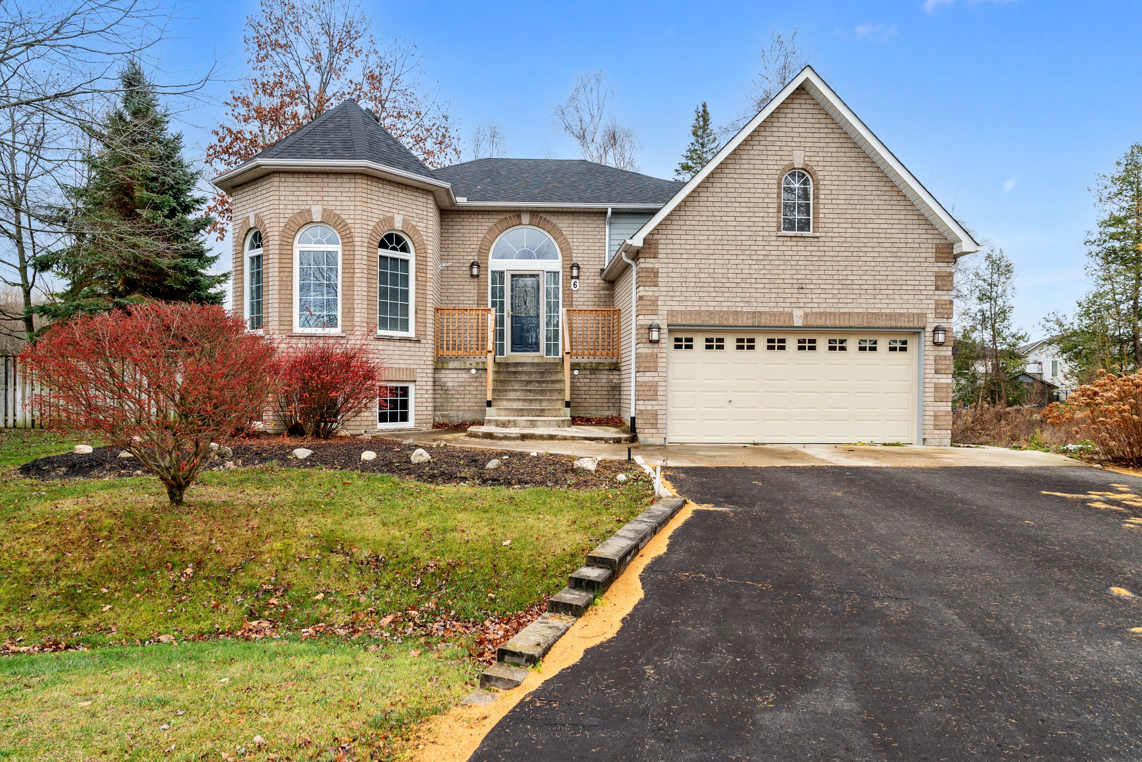 6 Deerrun Place, Wasaga Beach, On L9z 1h8