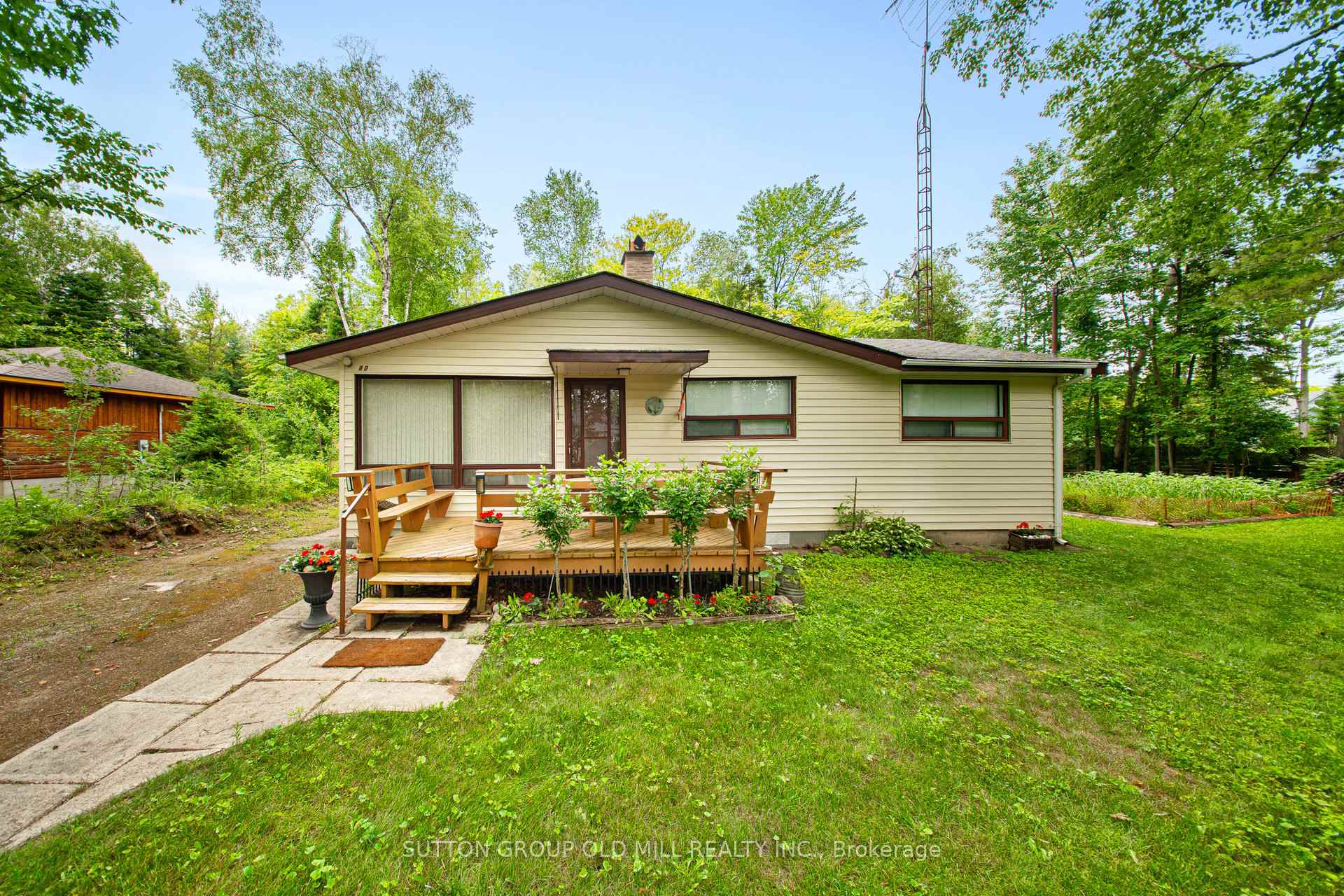 42 55th Street S, Wasaga Beach, On L9z 1w9