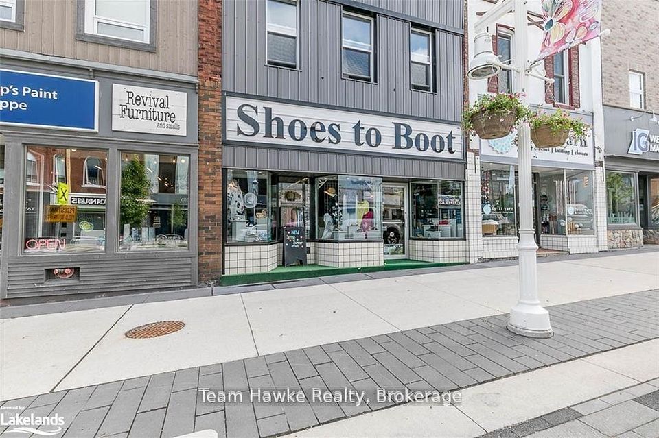 261 King Street, Midland, On L4r 3m4
