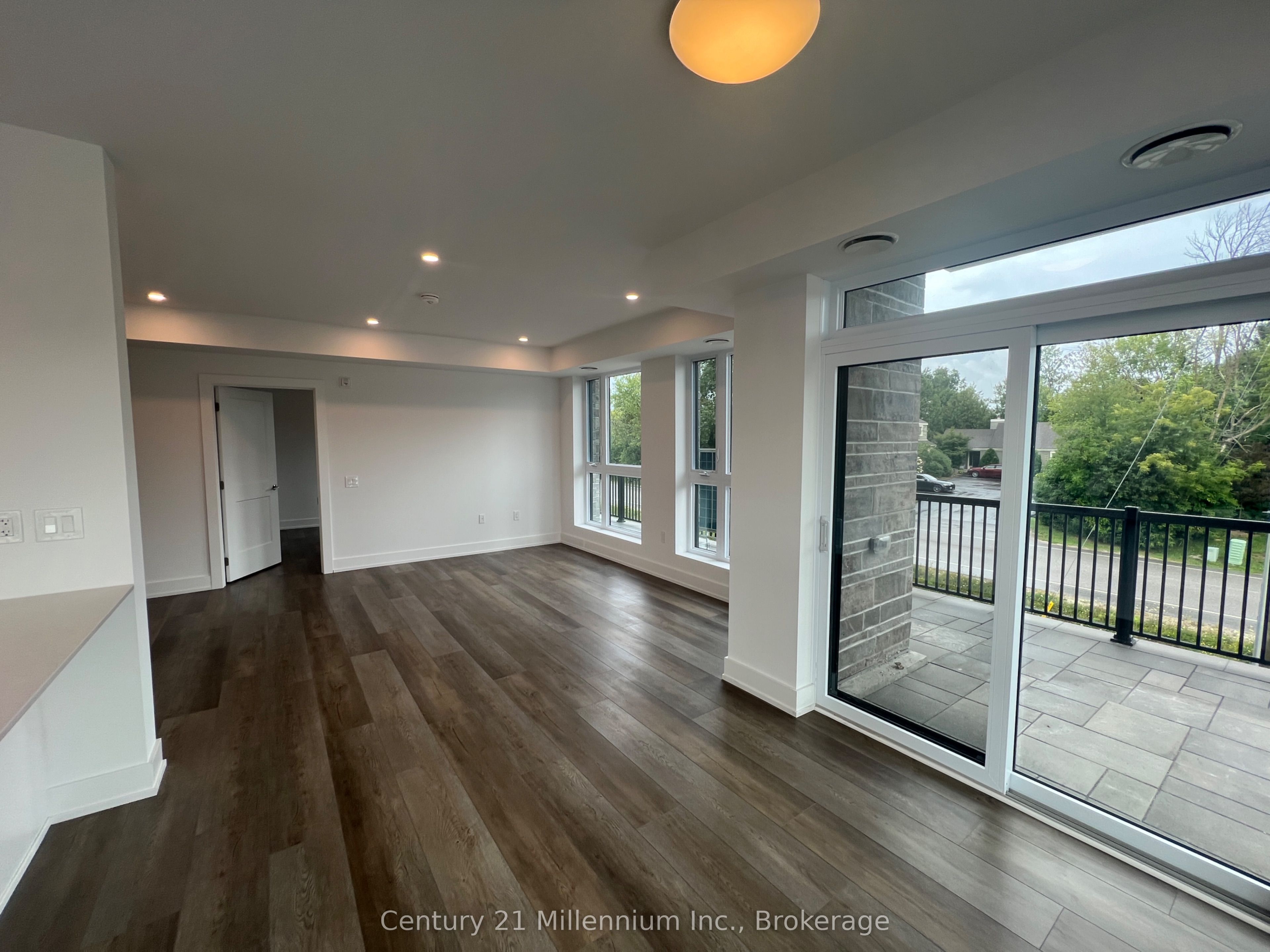 4 Kimberly Lane 122, Collingwood, On L9y 5b4