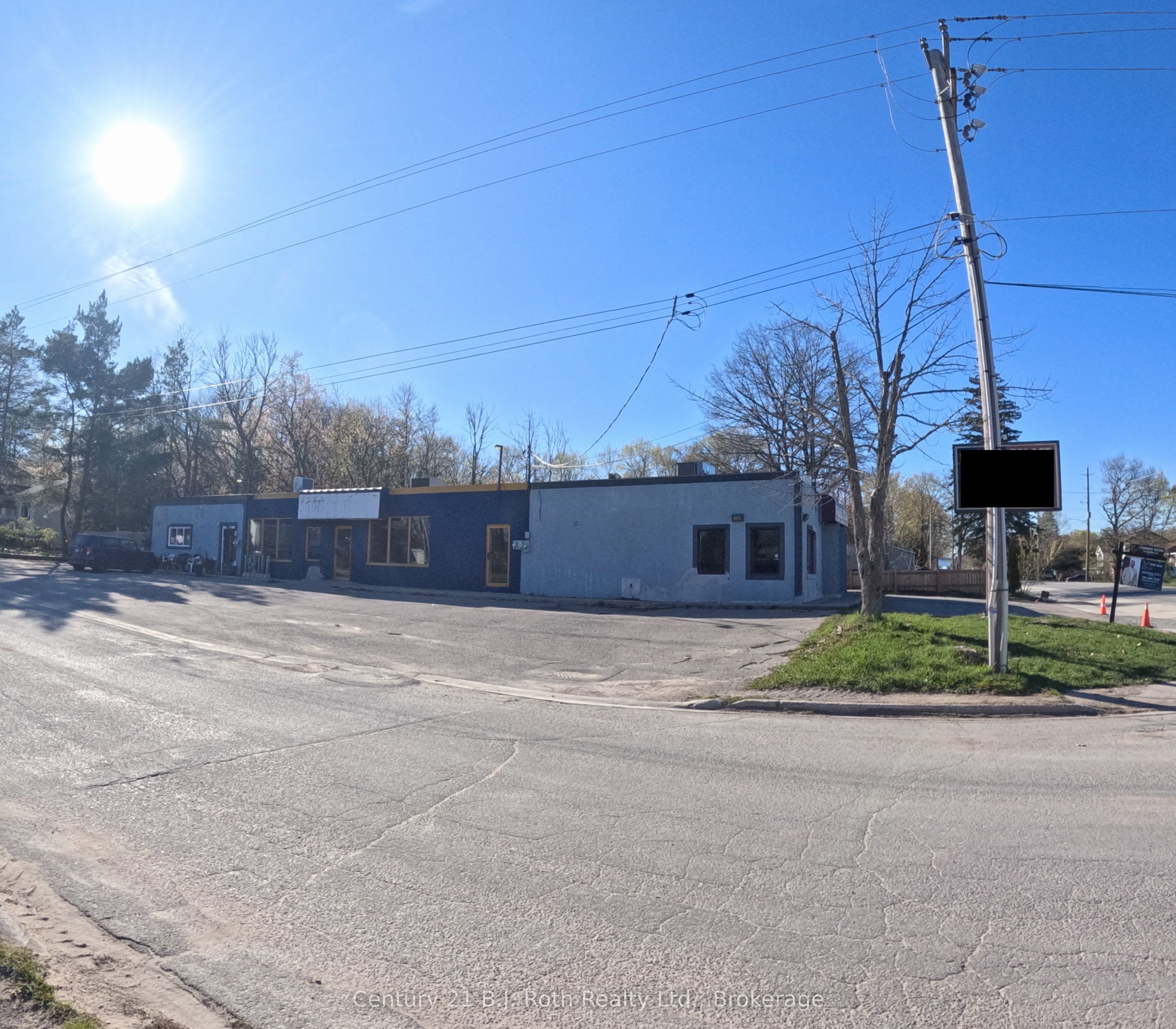 338 Park Street 2, Tay, On L0k 2a0