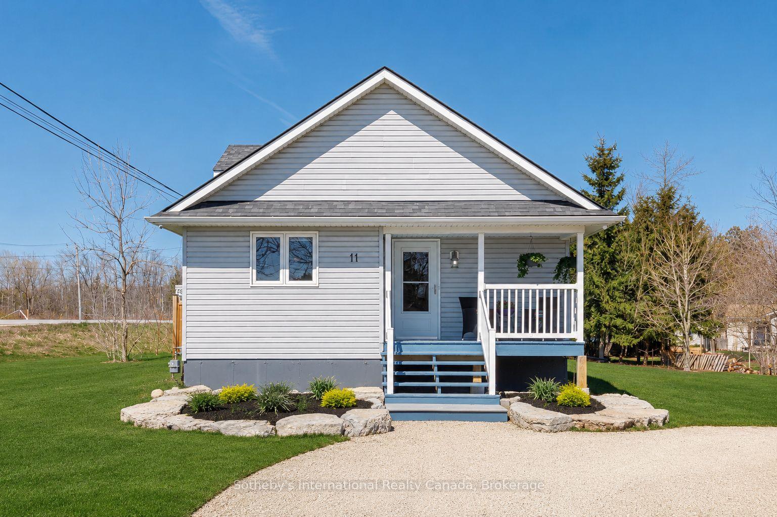 11 Stalker Street, Collingwood, On L9y 3z1