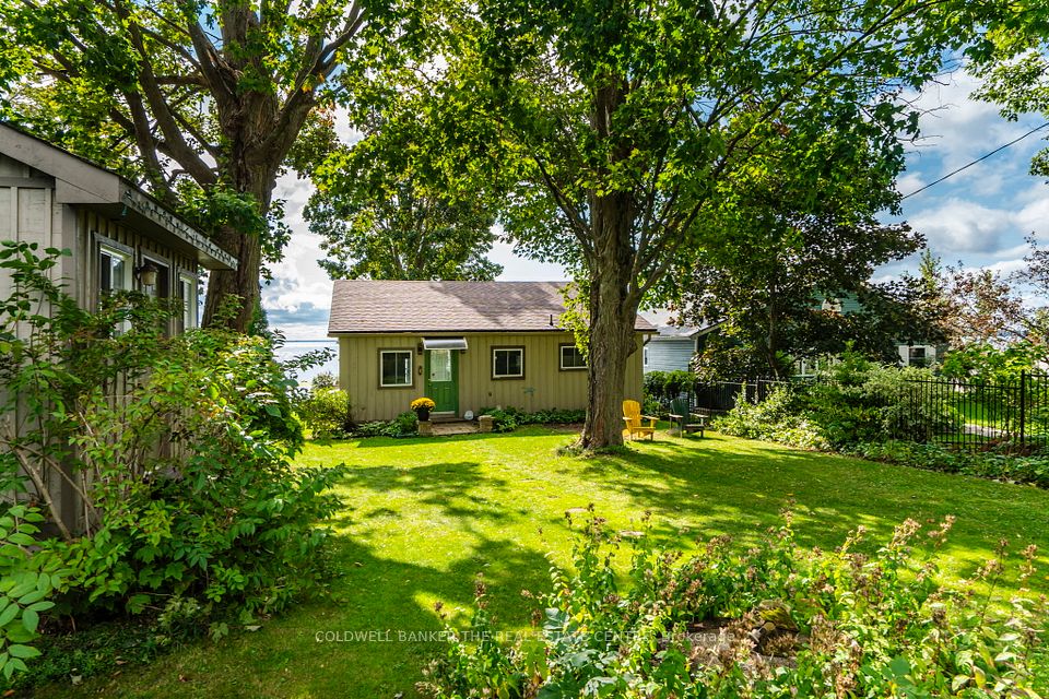 115 Lakeshore Road W, Oro-Medonte, On L0l 2e0