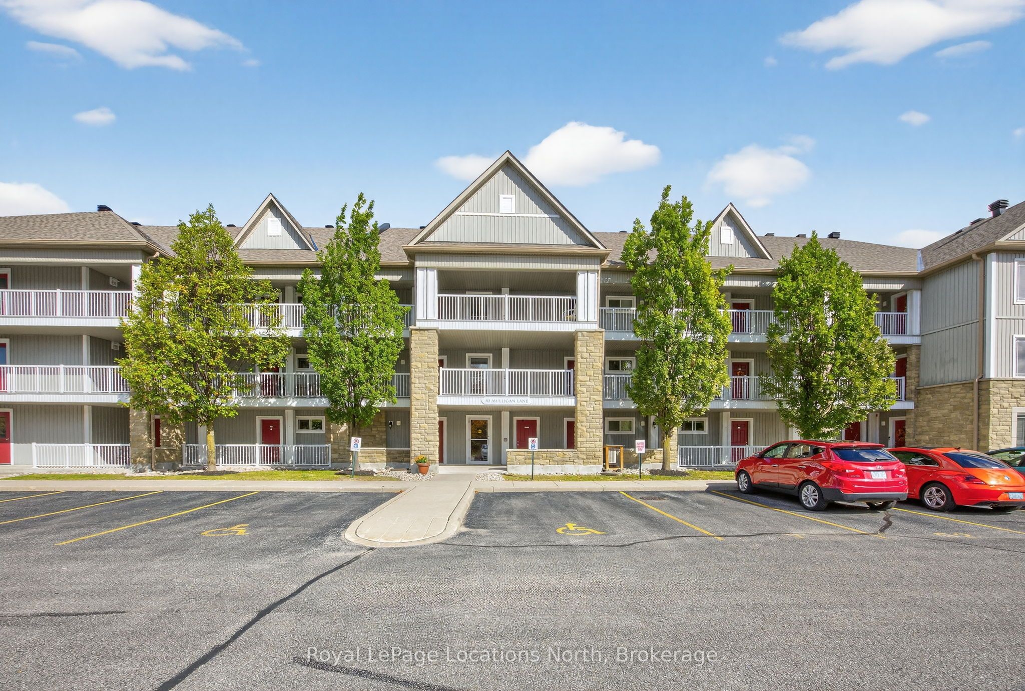40 Mulligan Lane 205, Wasaga Beach, On L9z 0c5