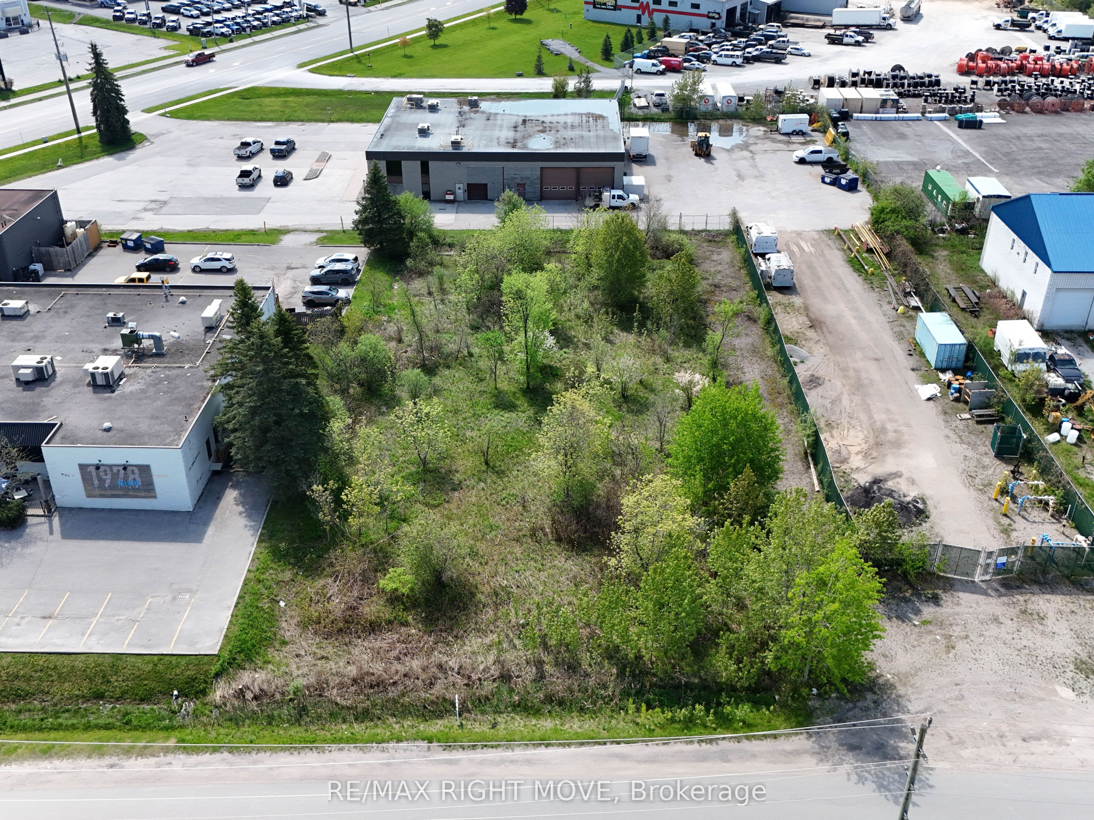 66 Progress Drive, Orillia, On L3v 0t7