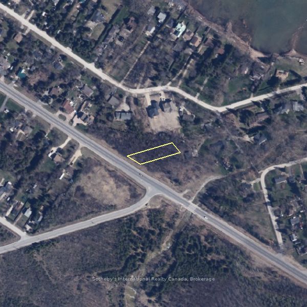 9742 Beachwood Road, Collingwood, On L8y 2z1