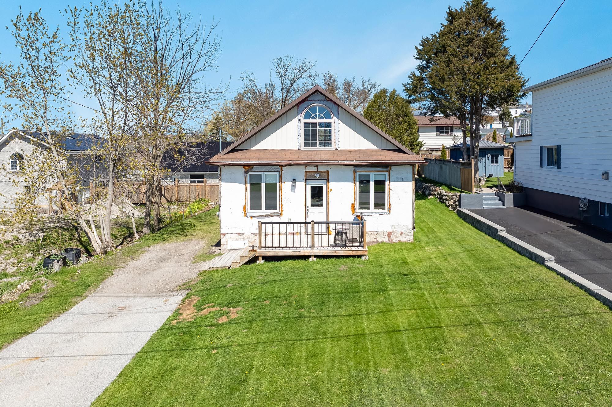 5 Scott Street, Penetanguishene, On L9m 1n1