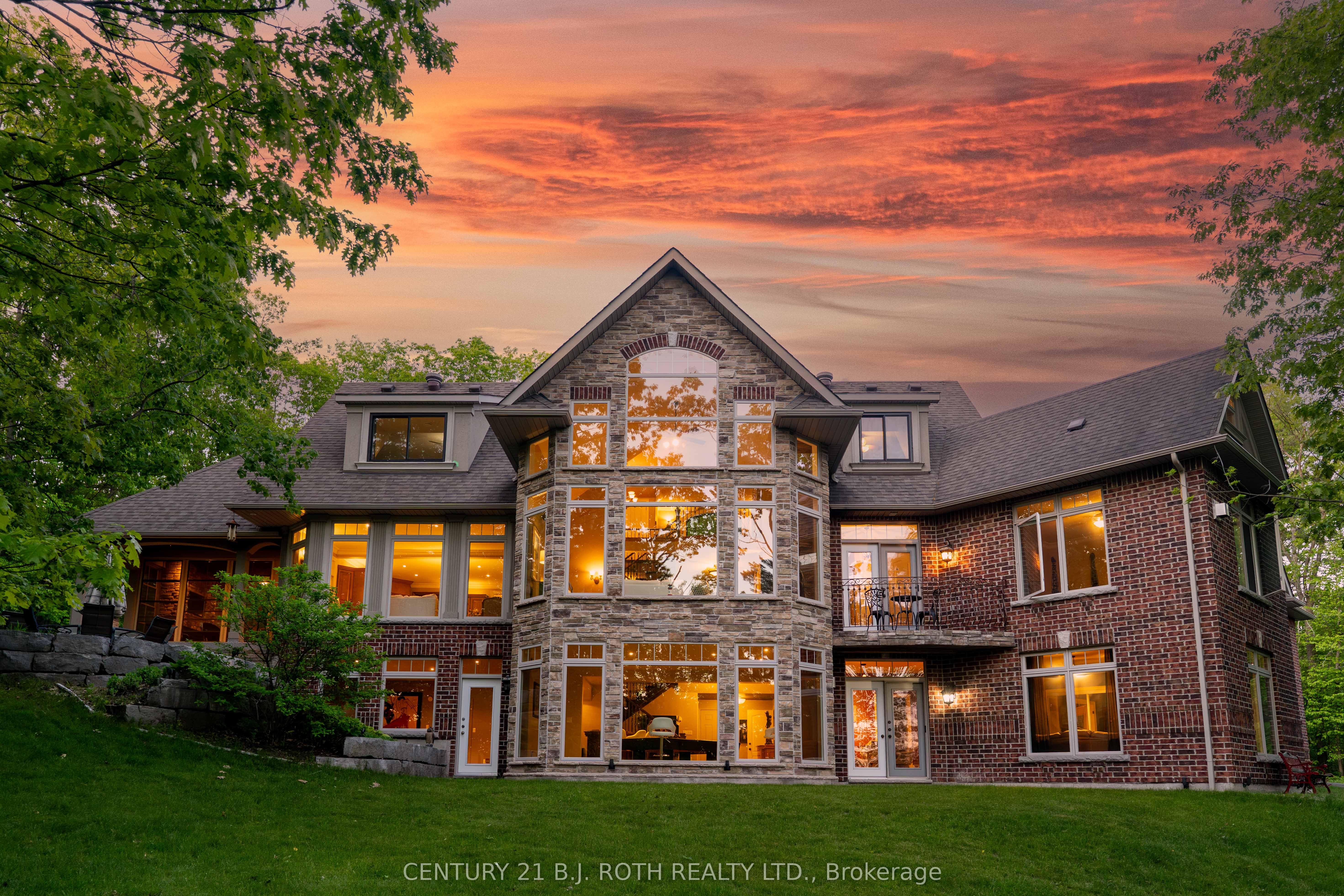 1 Pierce Court, Springwater, On L0l 1x0