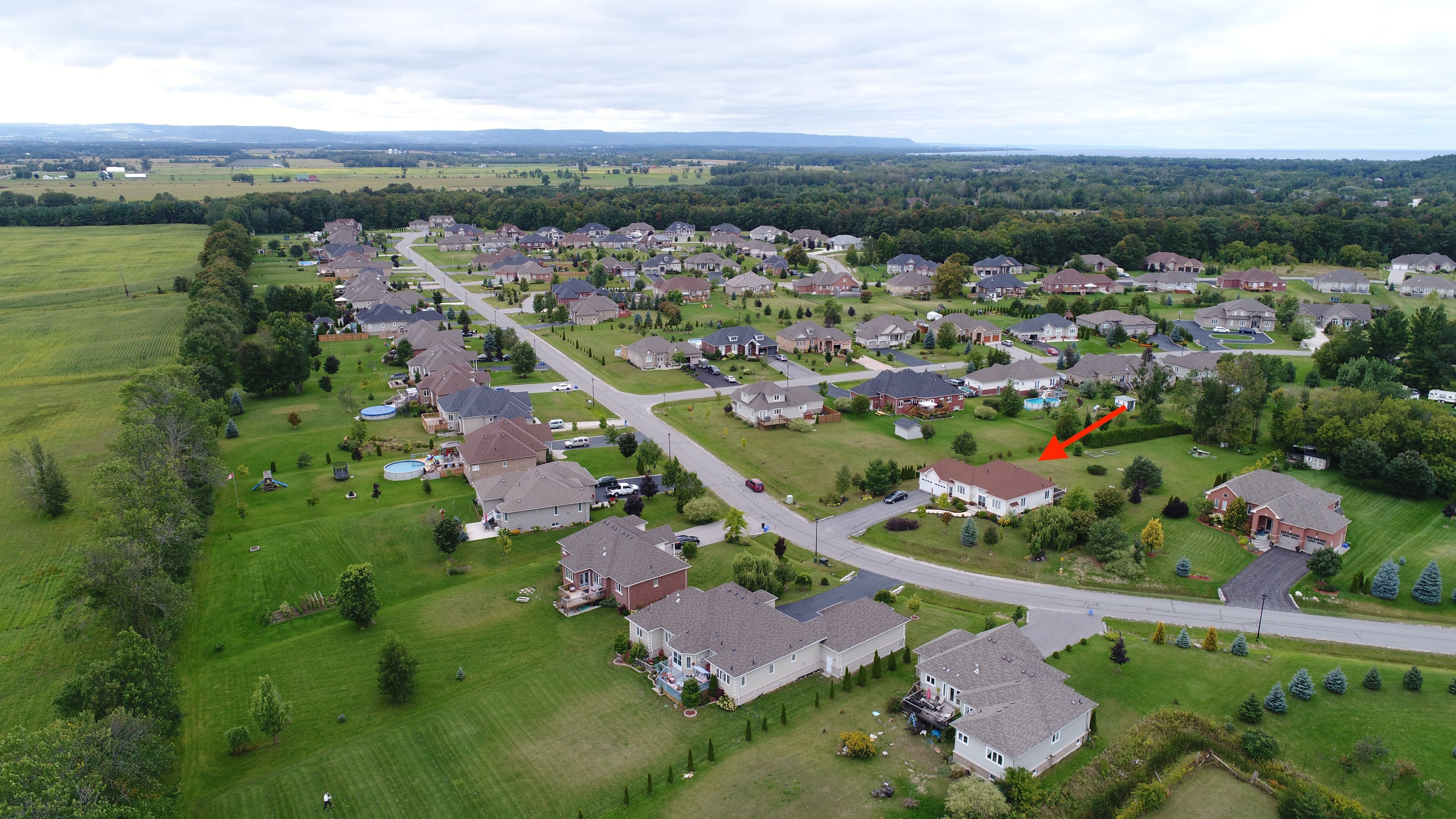18 Maple Drive, Wasaga Beach, On L9z 0a7