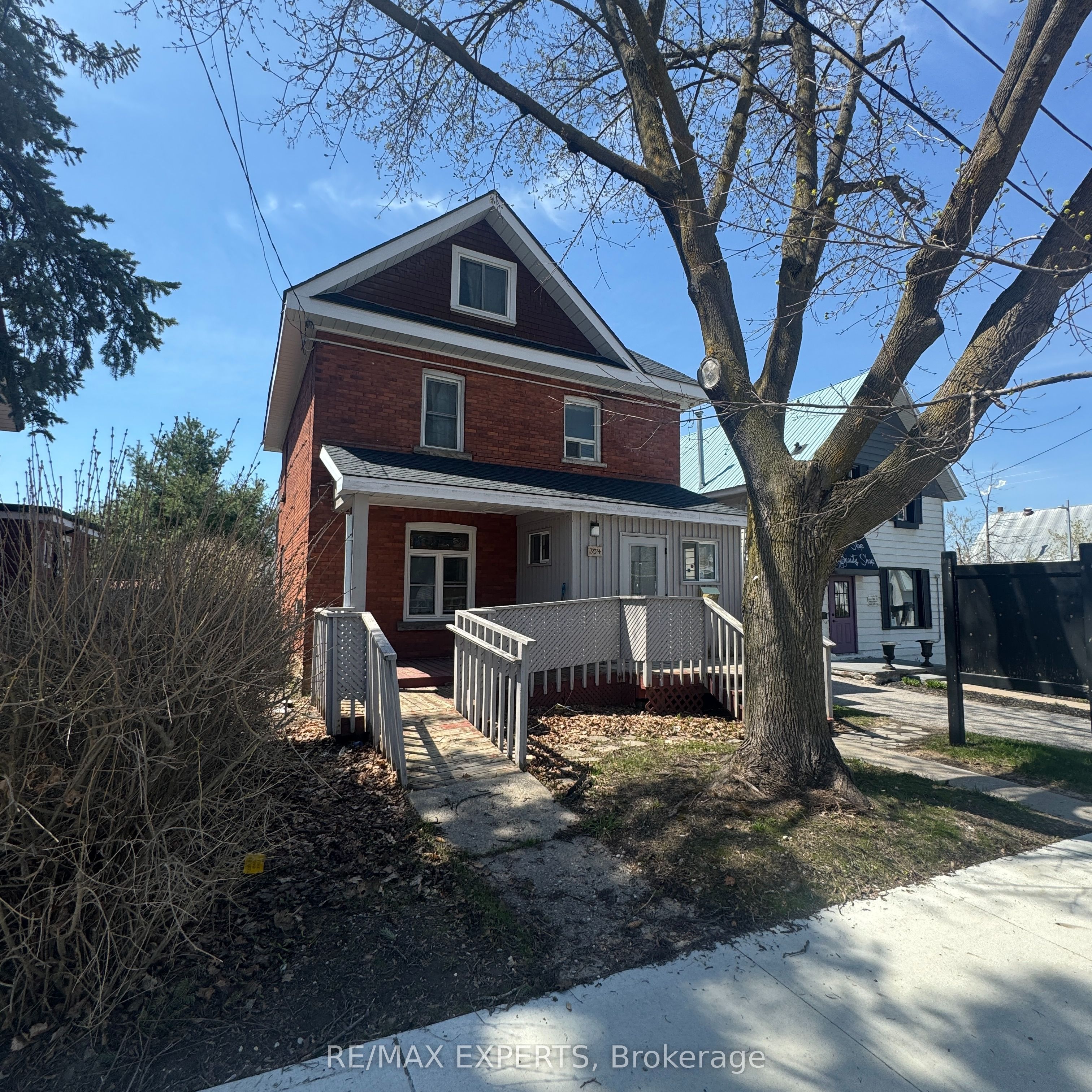 354 Midland Avenue, Midland, On L4r 3k7