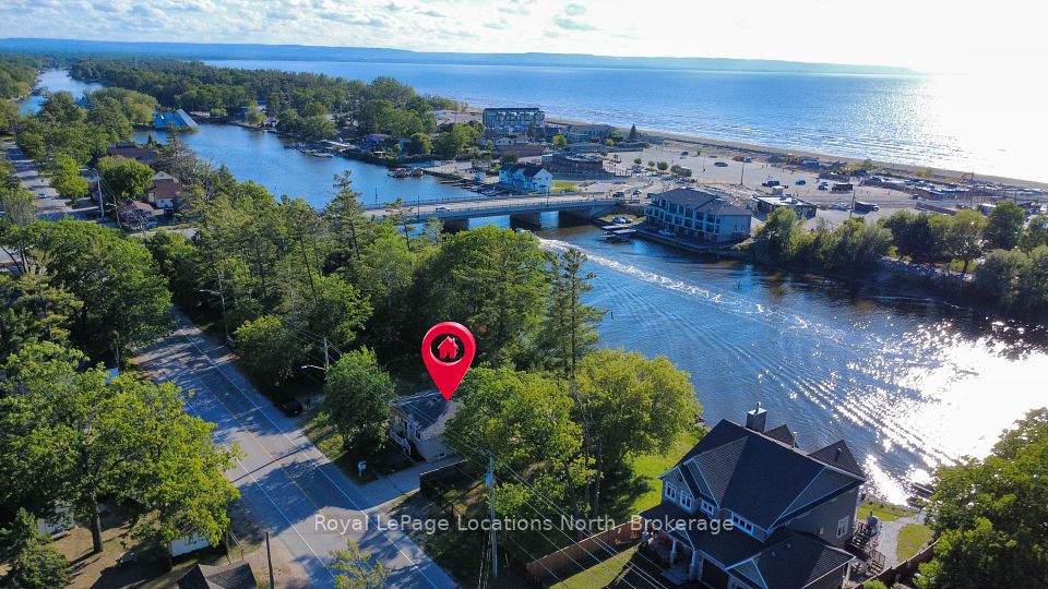 32 River Road E, Wasaga Beach, On L9z 2l1