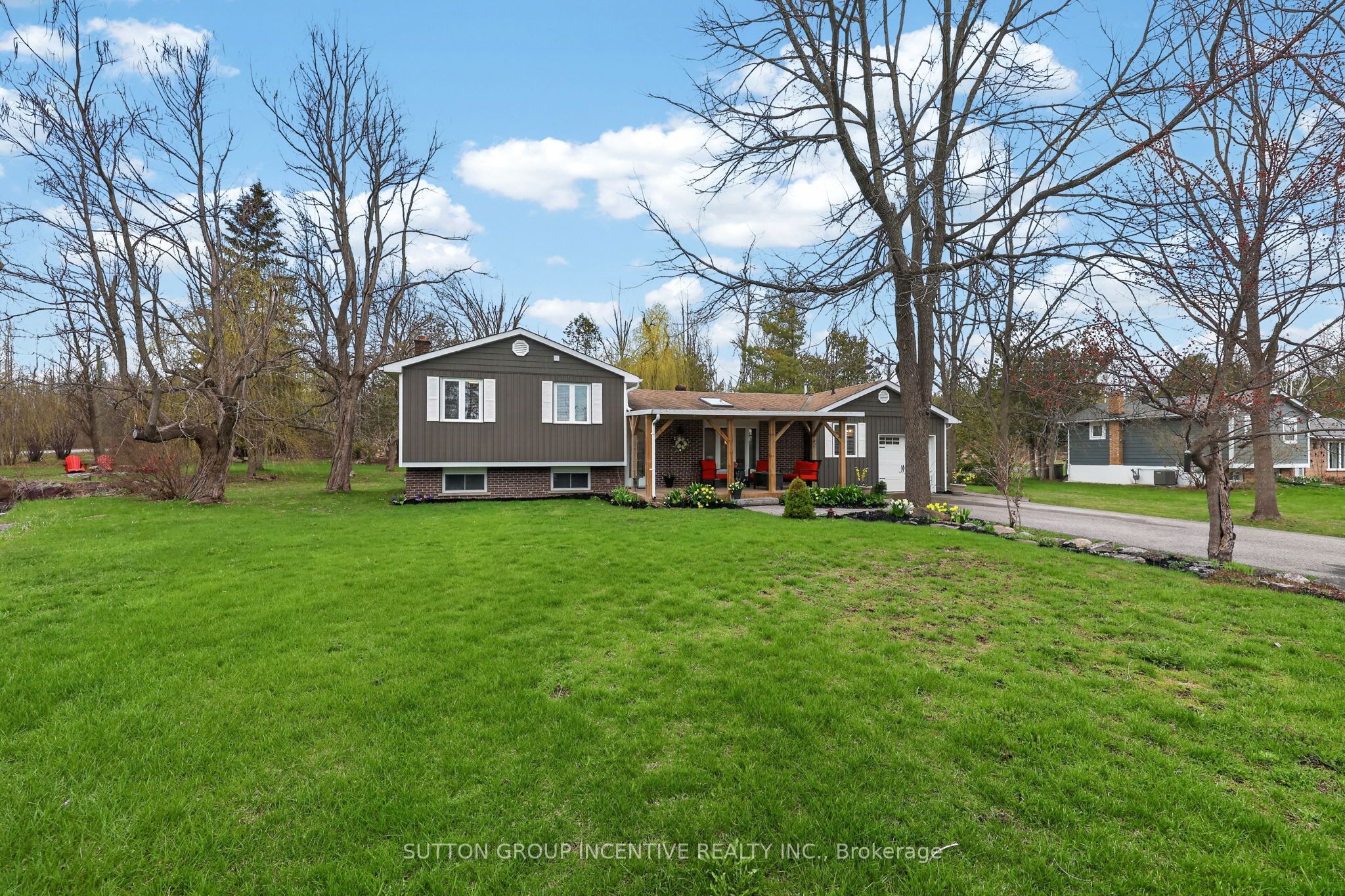 10 Springhome Road, Oro-Medonte, On L0l 1t0