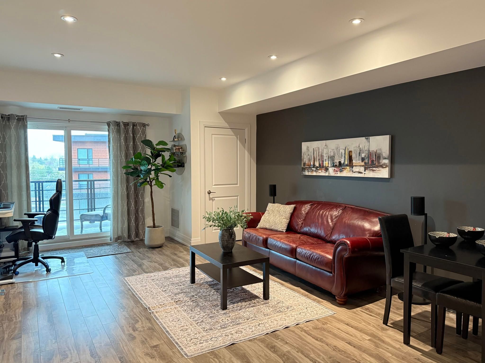 302 Essa Road 505, Barrie, On L9j 0h3