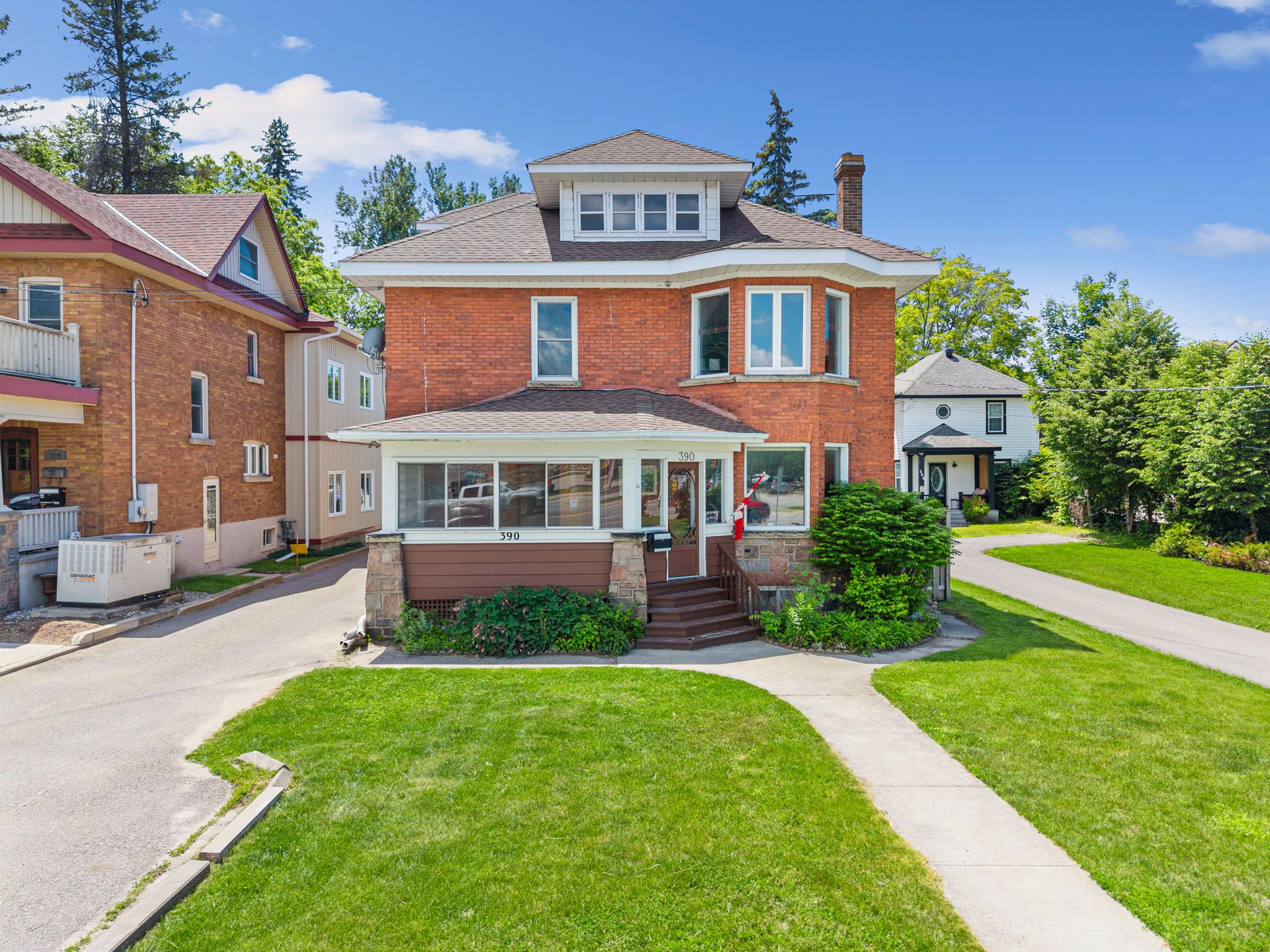 390 King Street, Midland, On L4r 3m9