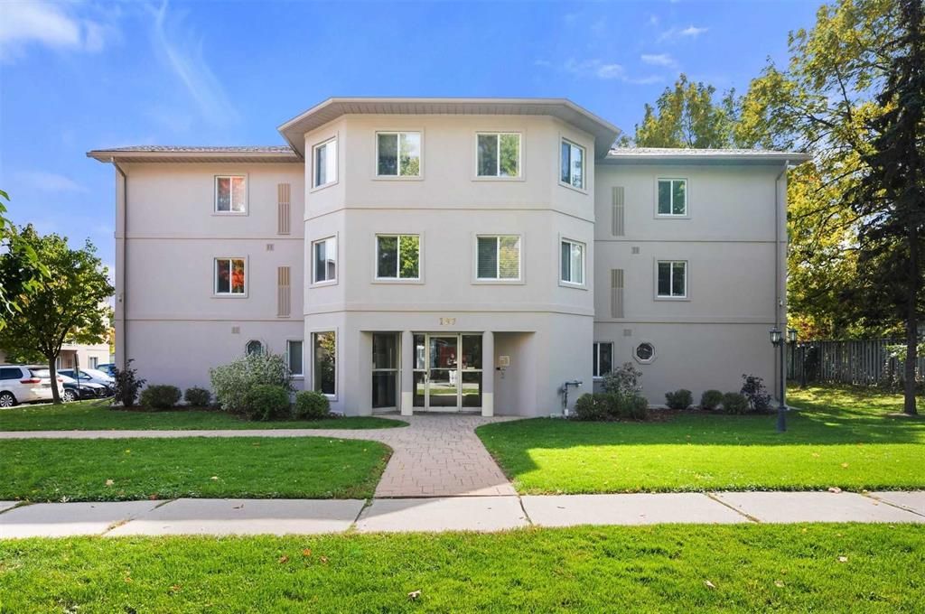 107 Bond Street 304, Orillia, On L3v 1j7