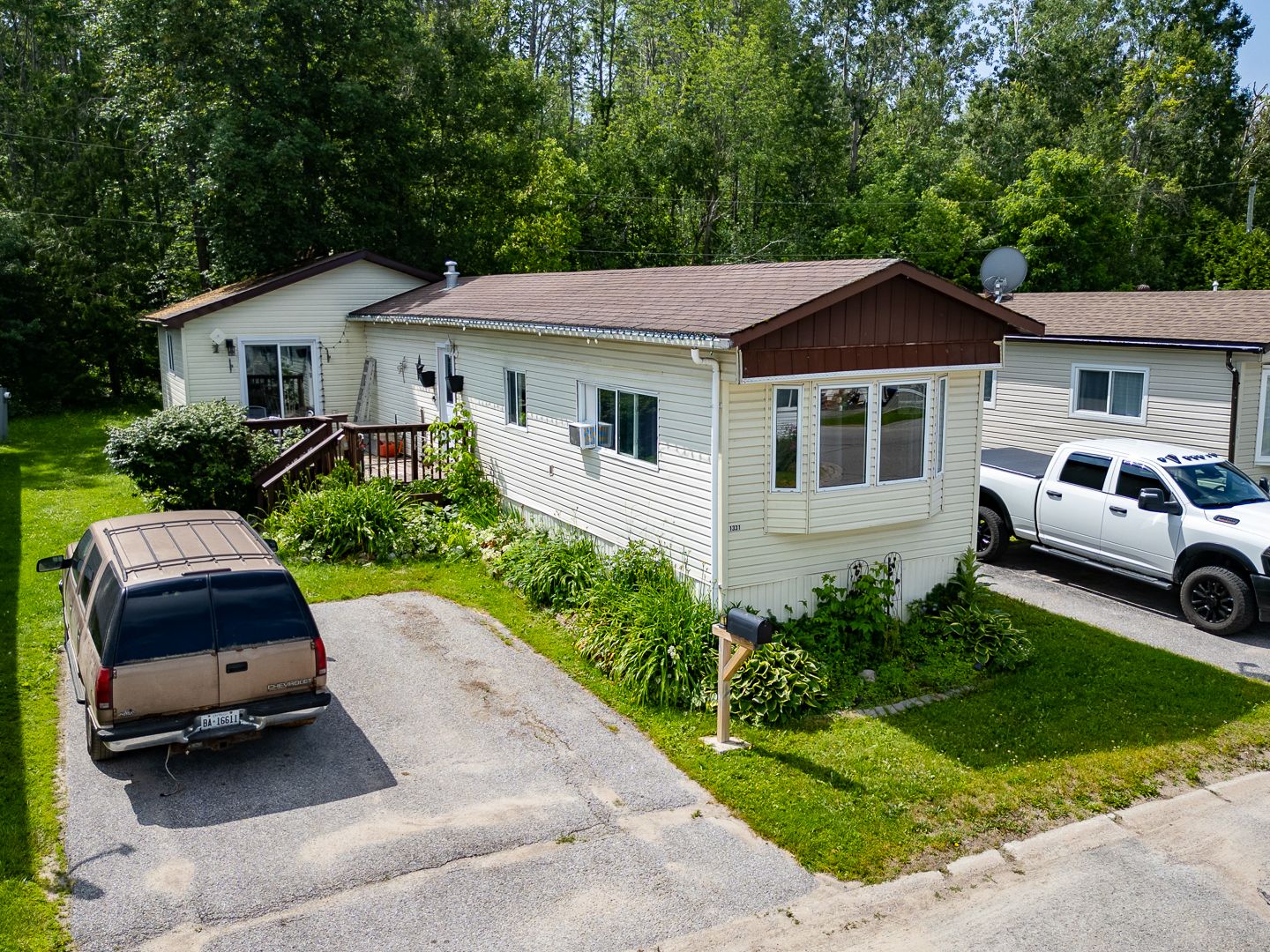 1331 Hilltop Road, Severn, On L3v 0v1