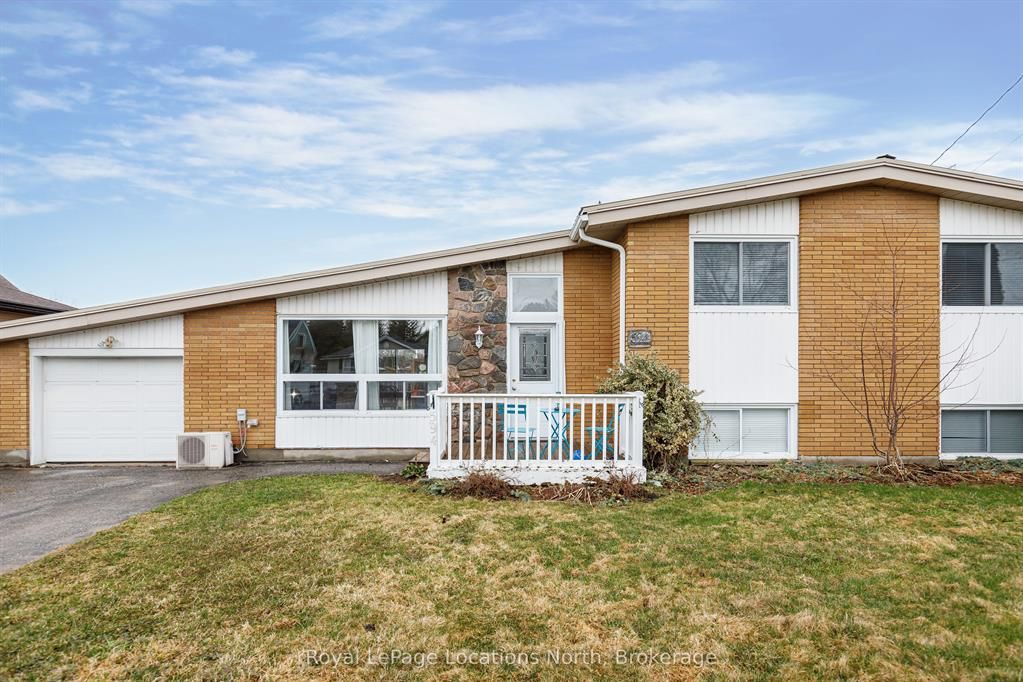 594 Oak Street, Collingwood, On L9y 2z1