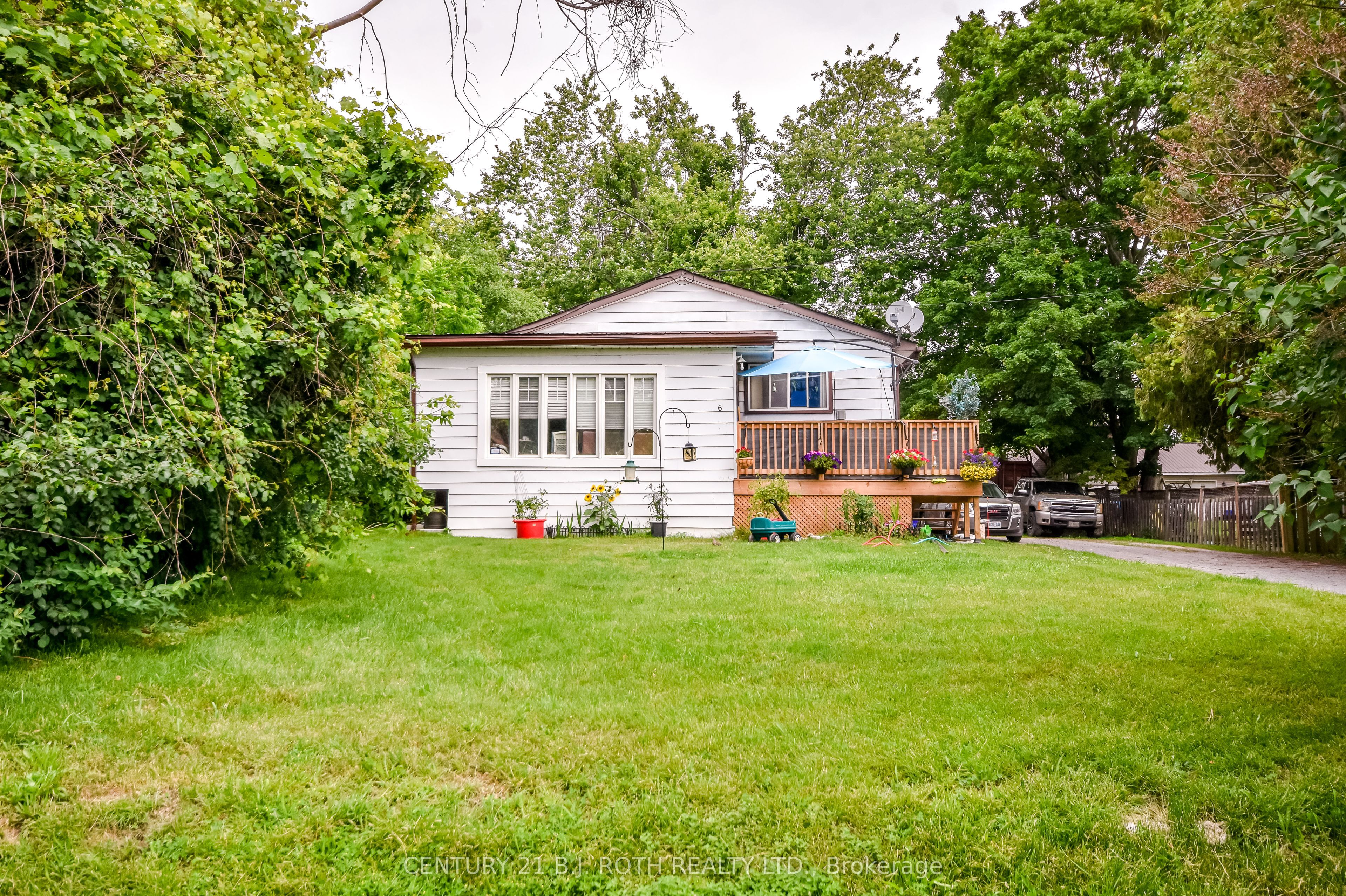 6 Caroline Street, Ramara, On L3v 1a2