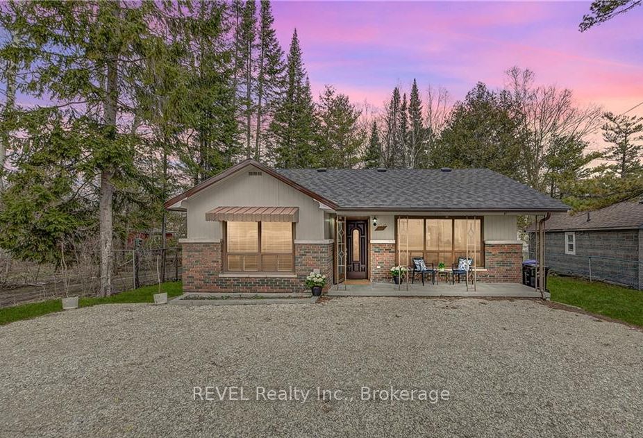 3184 Mosley Street, Wasaga Beach, On L9z 1v4
