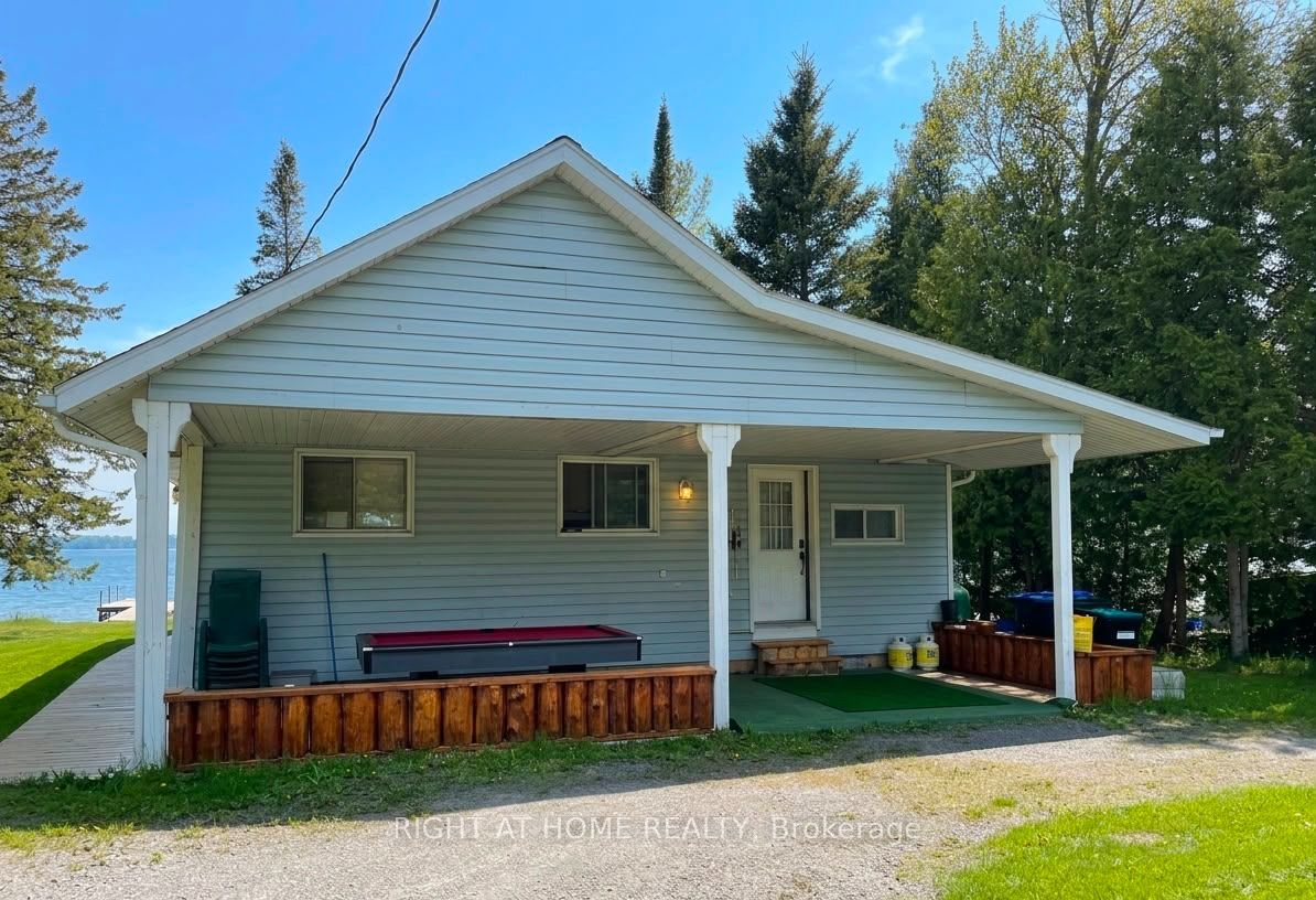 5470 Penetanguishene Road, Springwater, On L0l 1p0