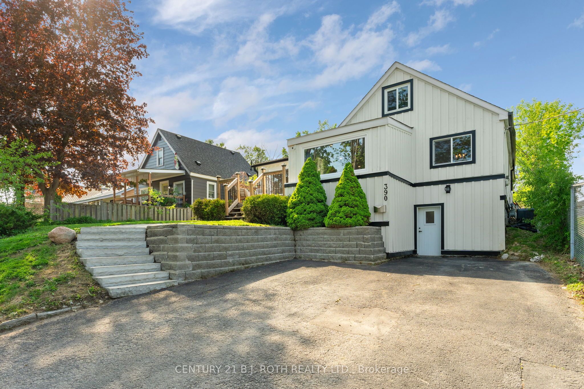 390 Arthur Street, Orillia, On L3v 3m8