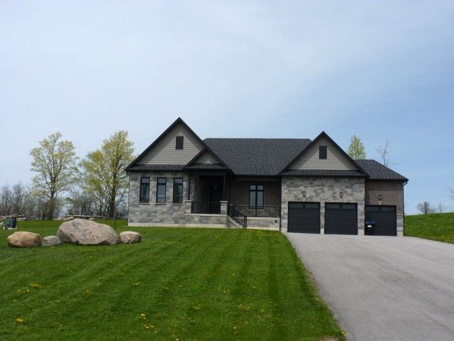6 Caldwell Drive, Oro-Medonte, On L0l 2l0
