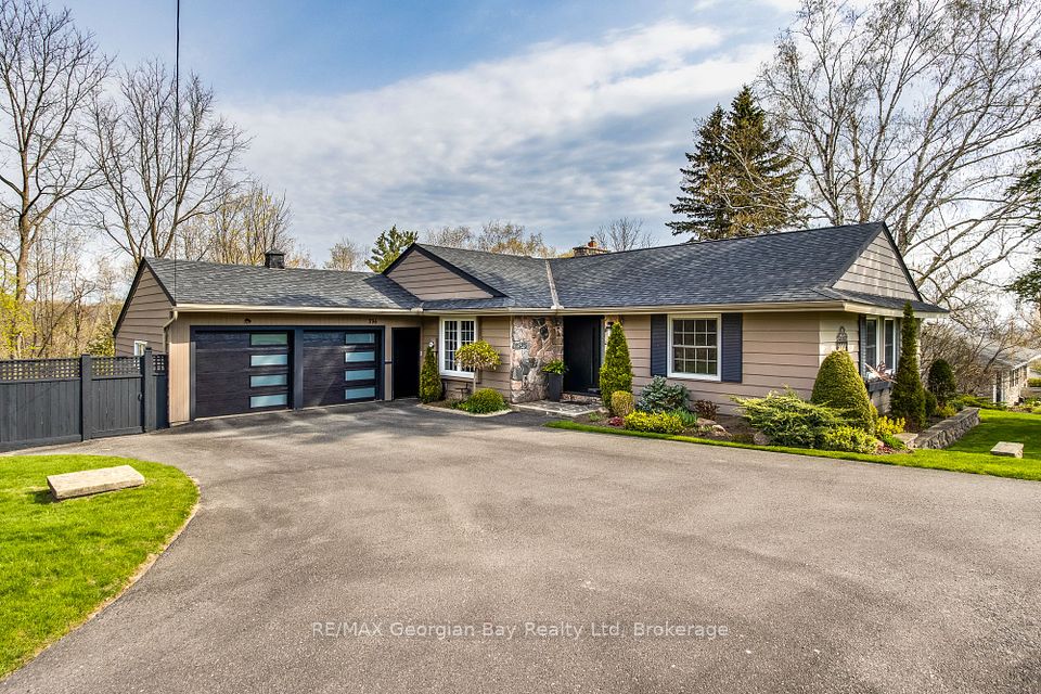 736 Victoria Street, Midland, On L4r 1b4