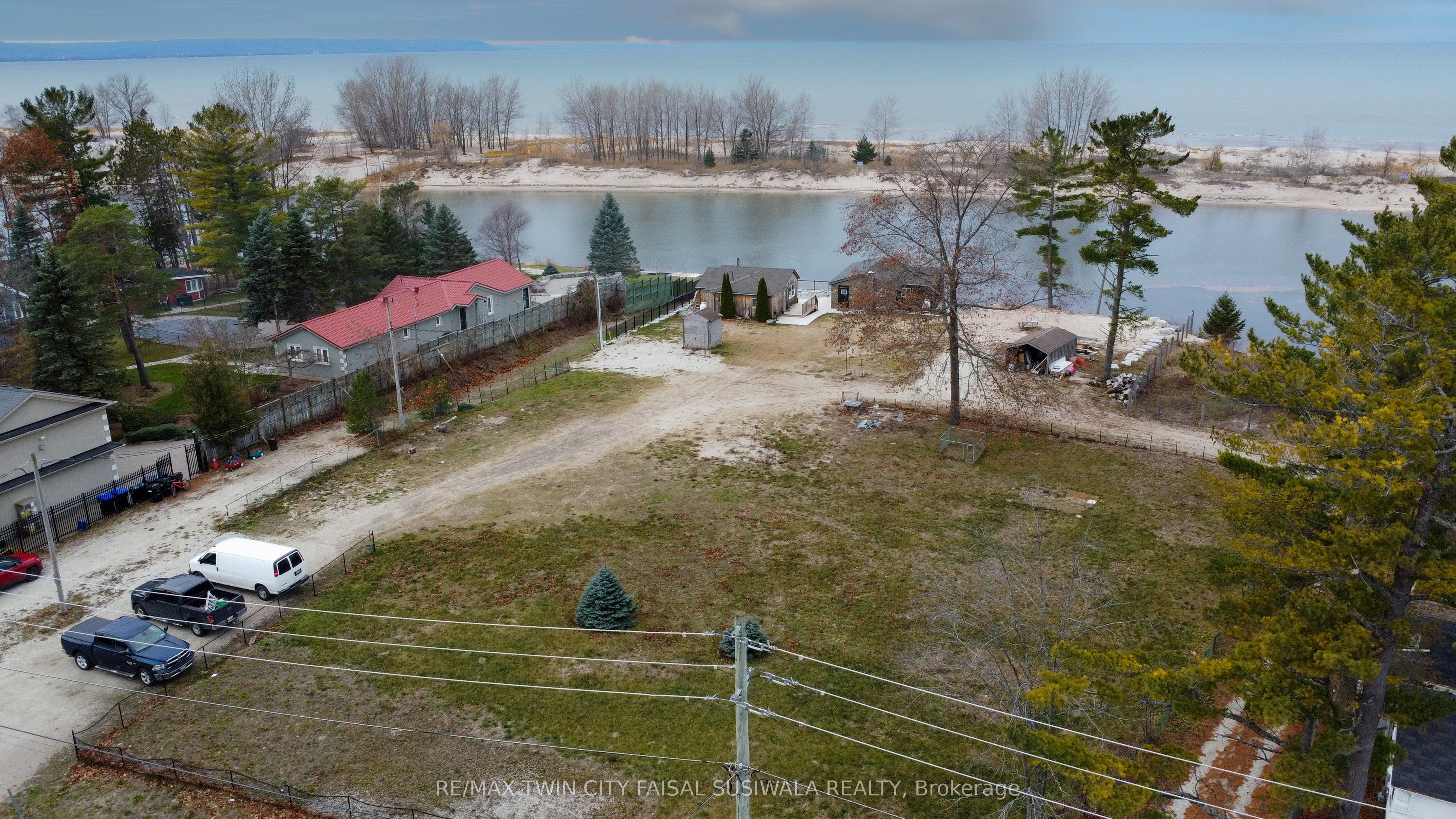 326 River Road E B, Wasaga Beach, On L3b 5n6