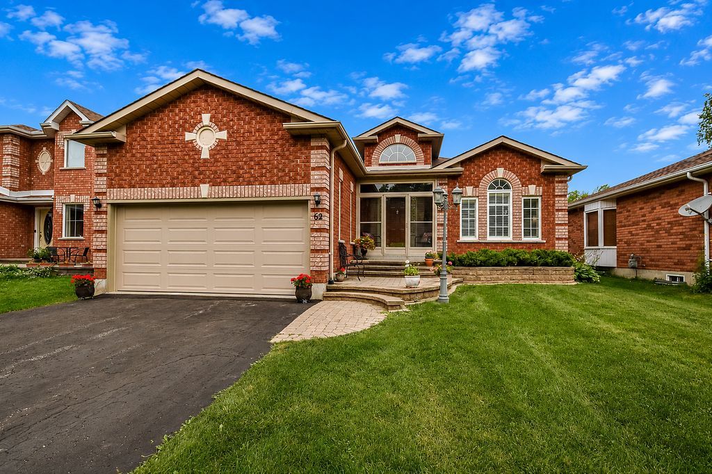 62 Benson Drive, Barrie, On L4n 7y2