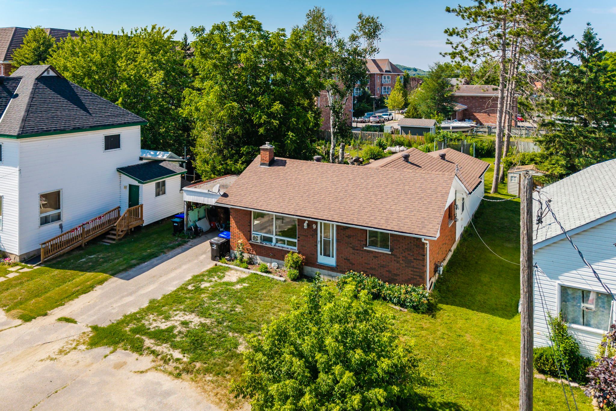 9 Wolfe Street, Penetanguishene, On L9m 1b9