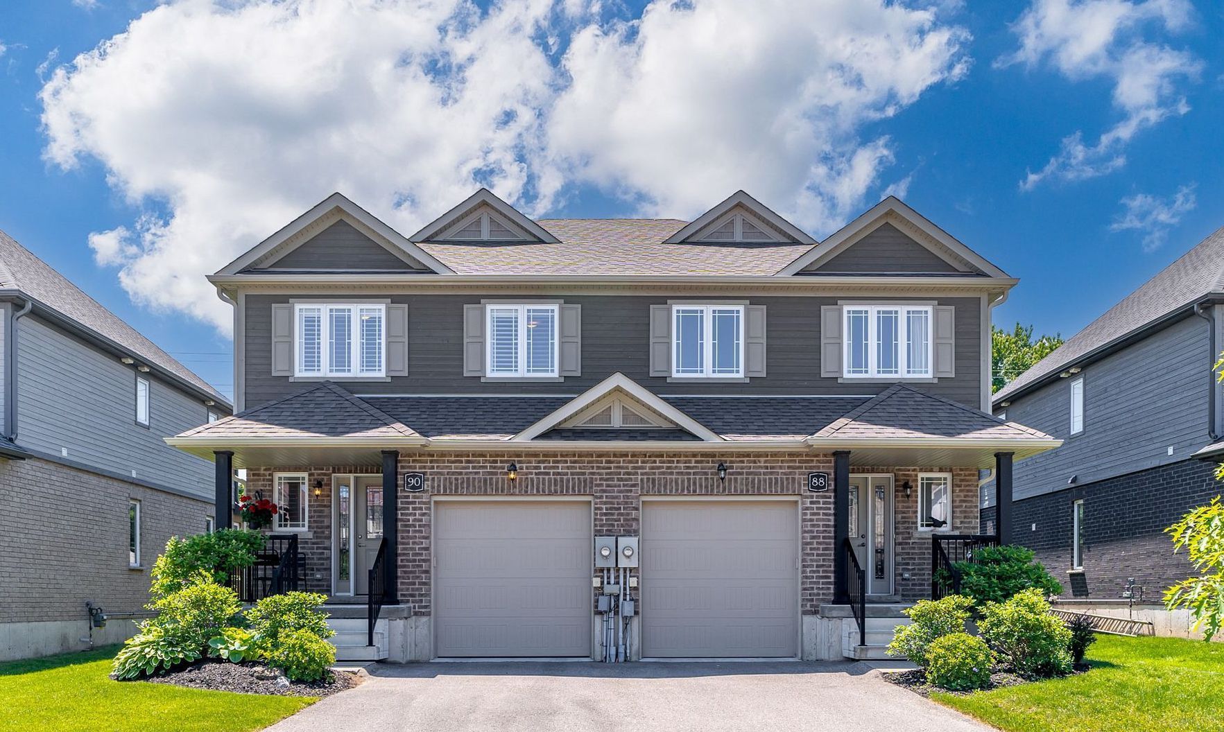 88 Robertson Street, Collingwood, On L9y 0x1