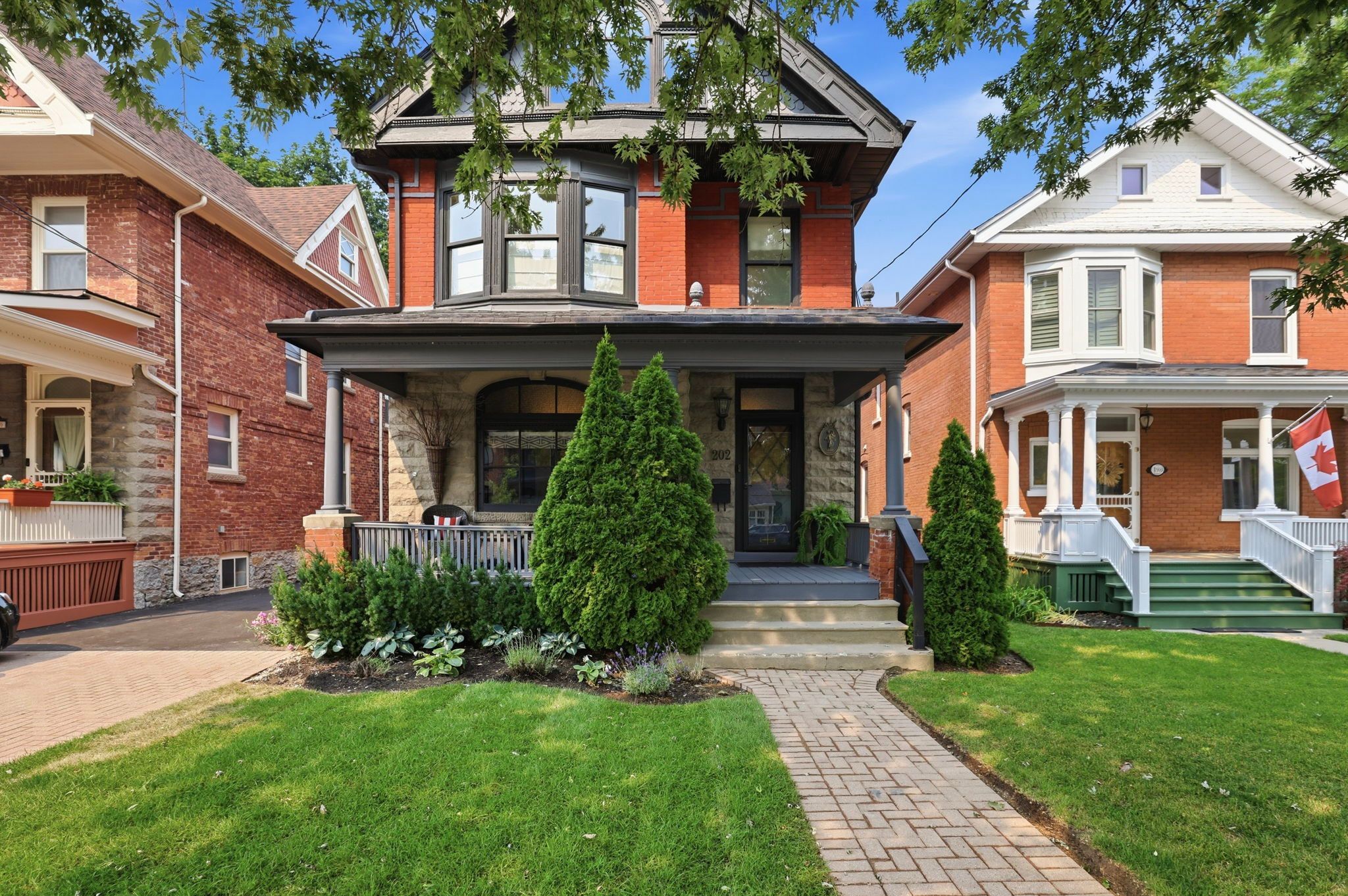 202 Pine Street, Collingwood, On L9z 2p2