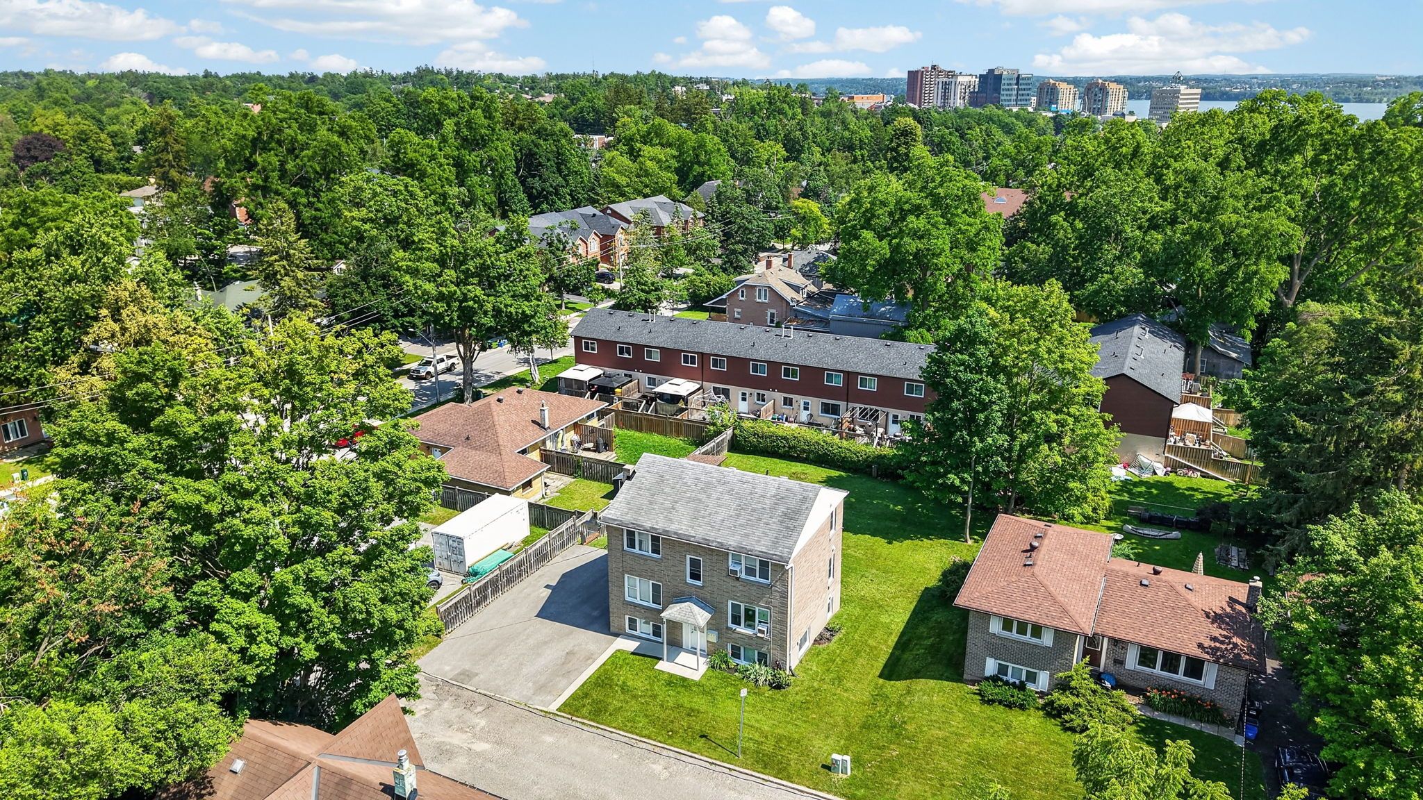3 East Street, Barrie, On L4m 2n3