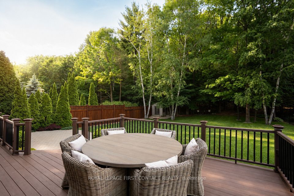 92 Wildwood Trail, Barrie, On L4n 7z8