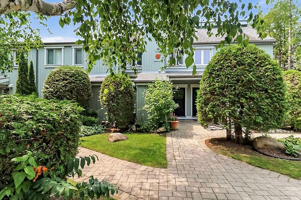 127 Fairway Crescent 21, Collingwood, On L9y 5b4