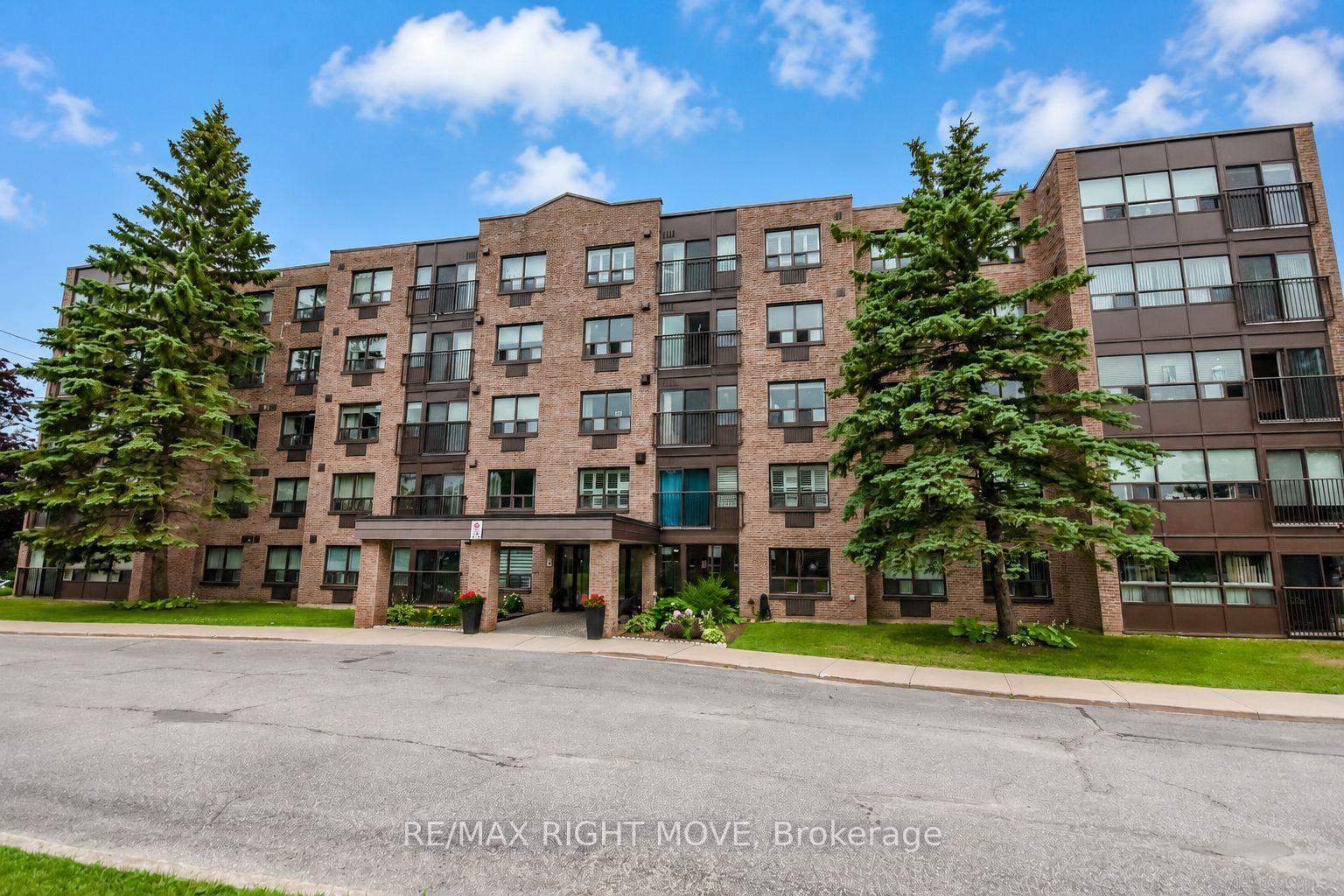54 Fittons Road W 306, Orillia, On L3v 3t9