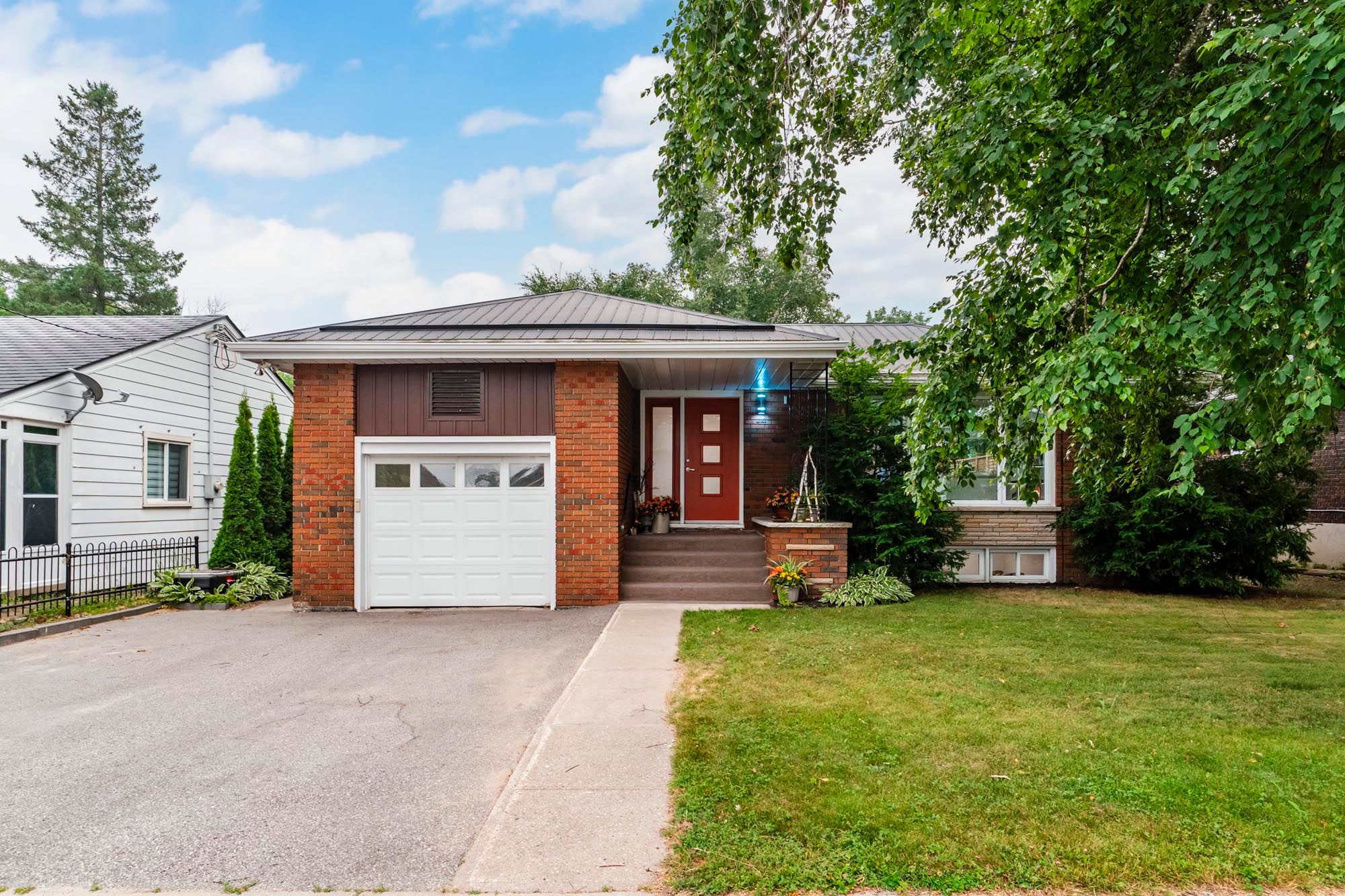 44 Jeffery Street, Penetanguishene, On L9m 1k5