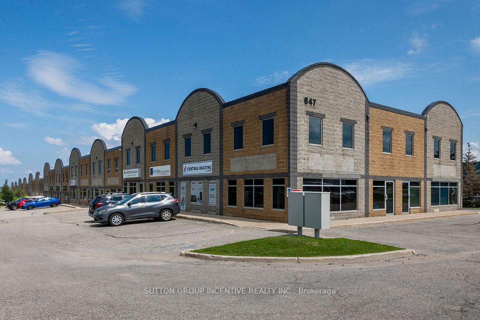 647 Welham Road 9, Barrie, On L4n 0b7