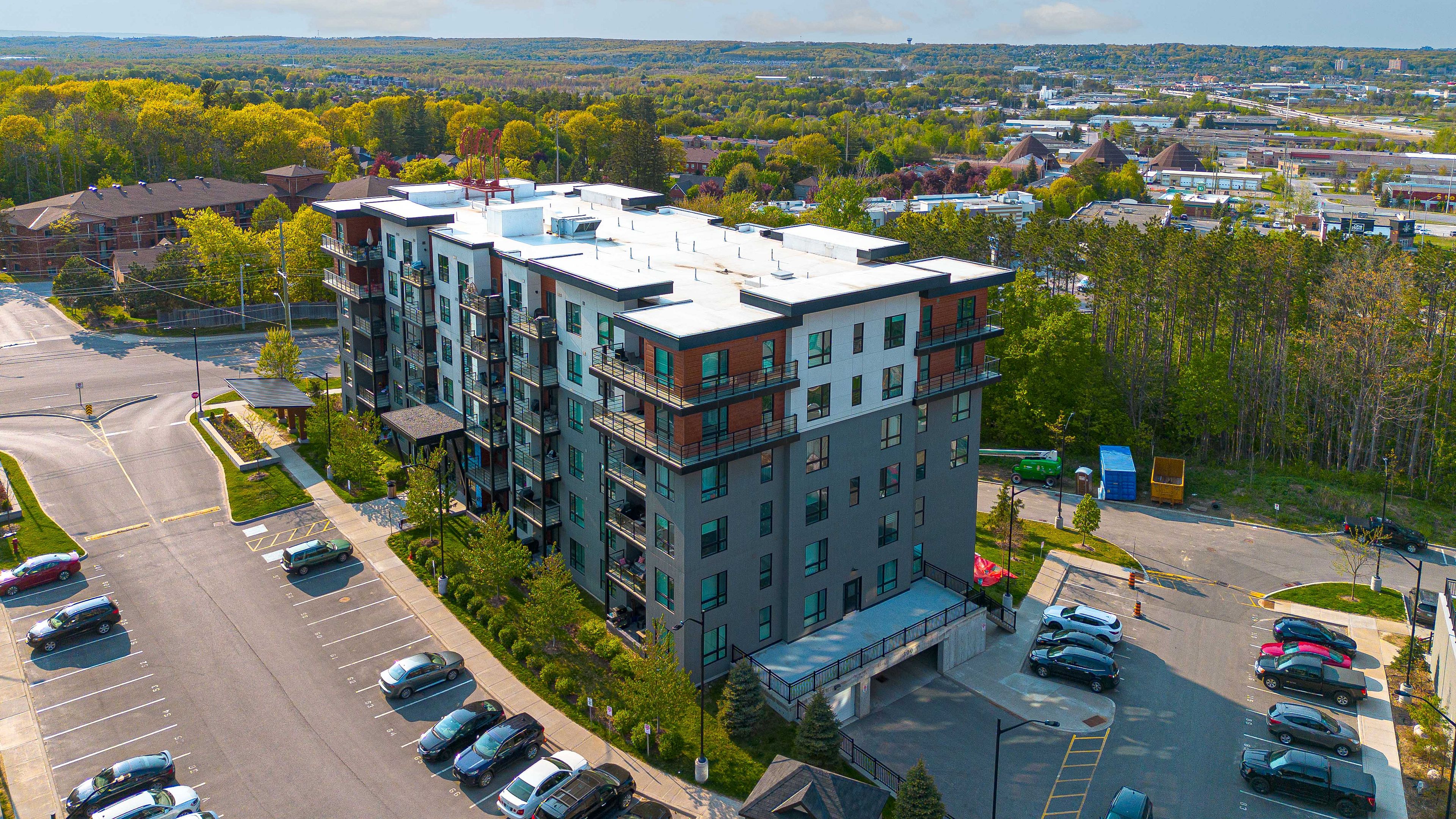 300 Essa Road E 201, Barrie, On L9j 0b9