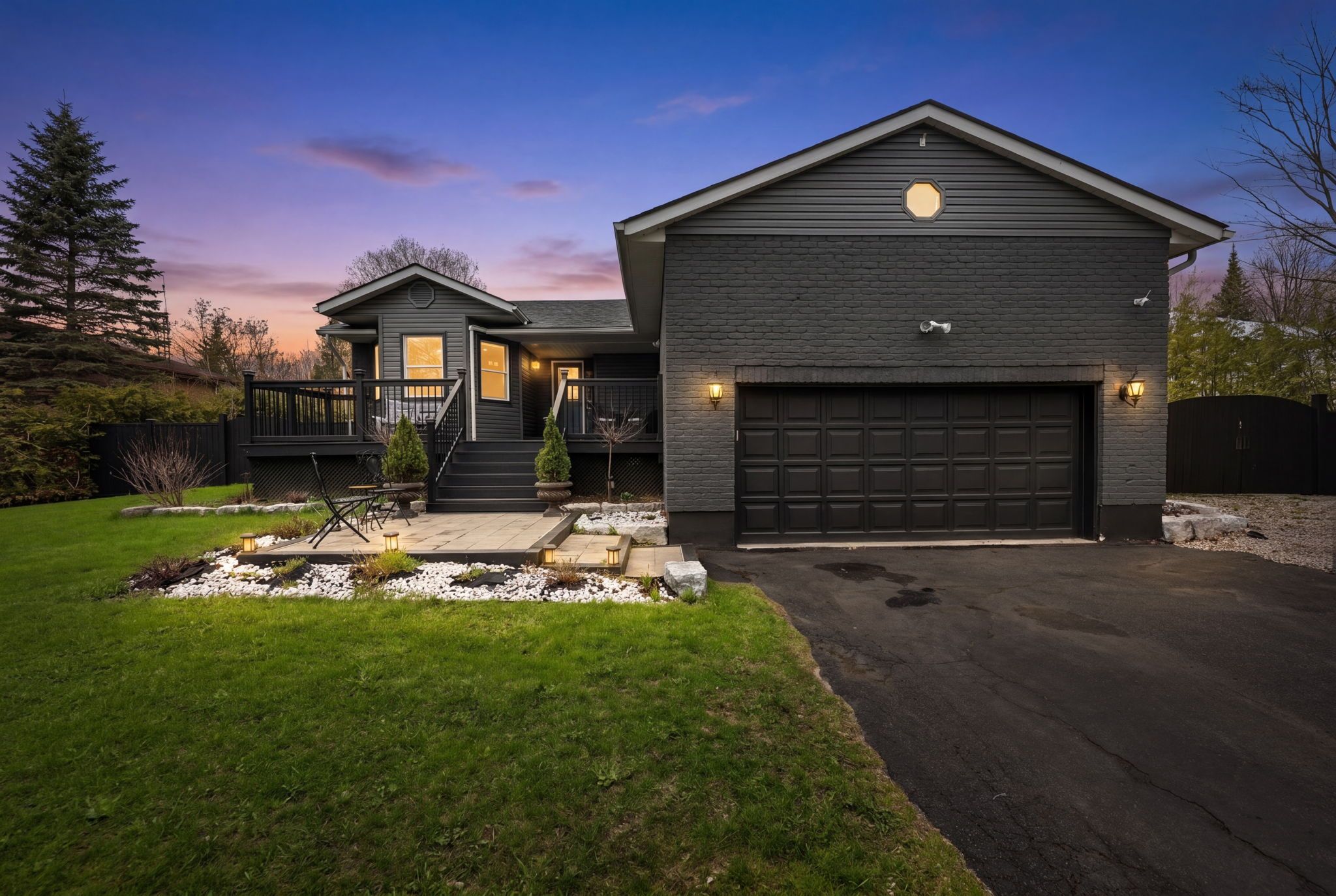 2330 Lakeshore Road E, Oro-Medonte, On L0l 1t0