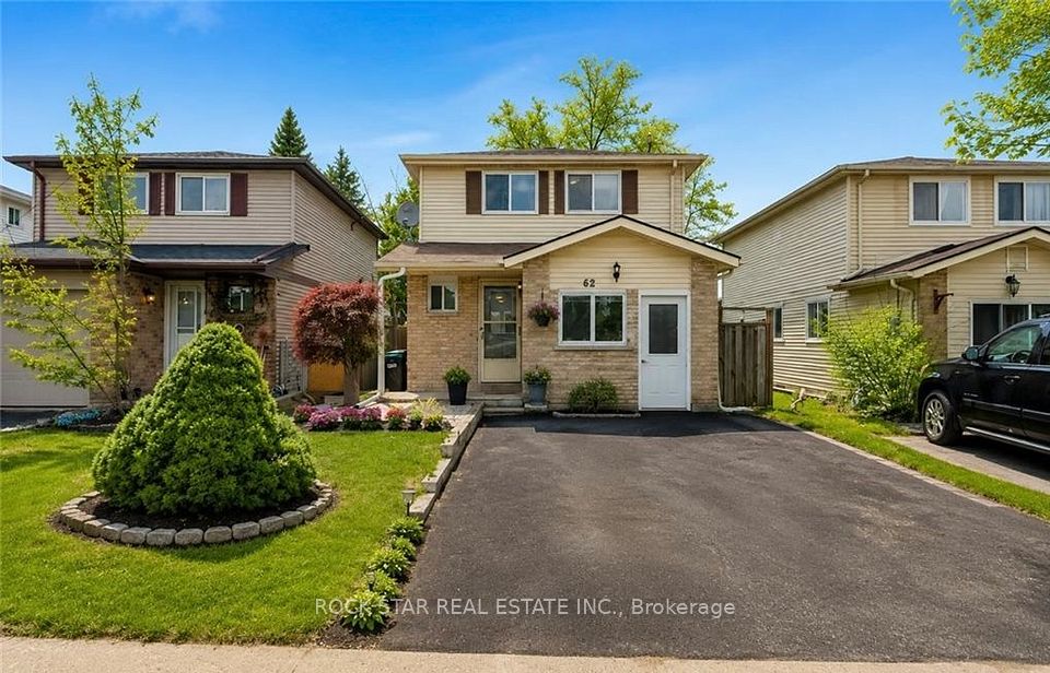 62 Corbett Drive, Barrie, On L4m 5v2