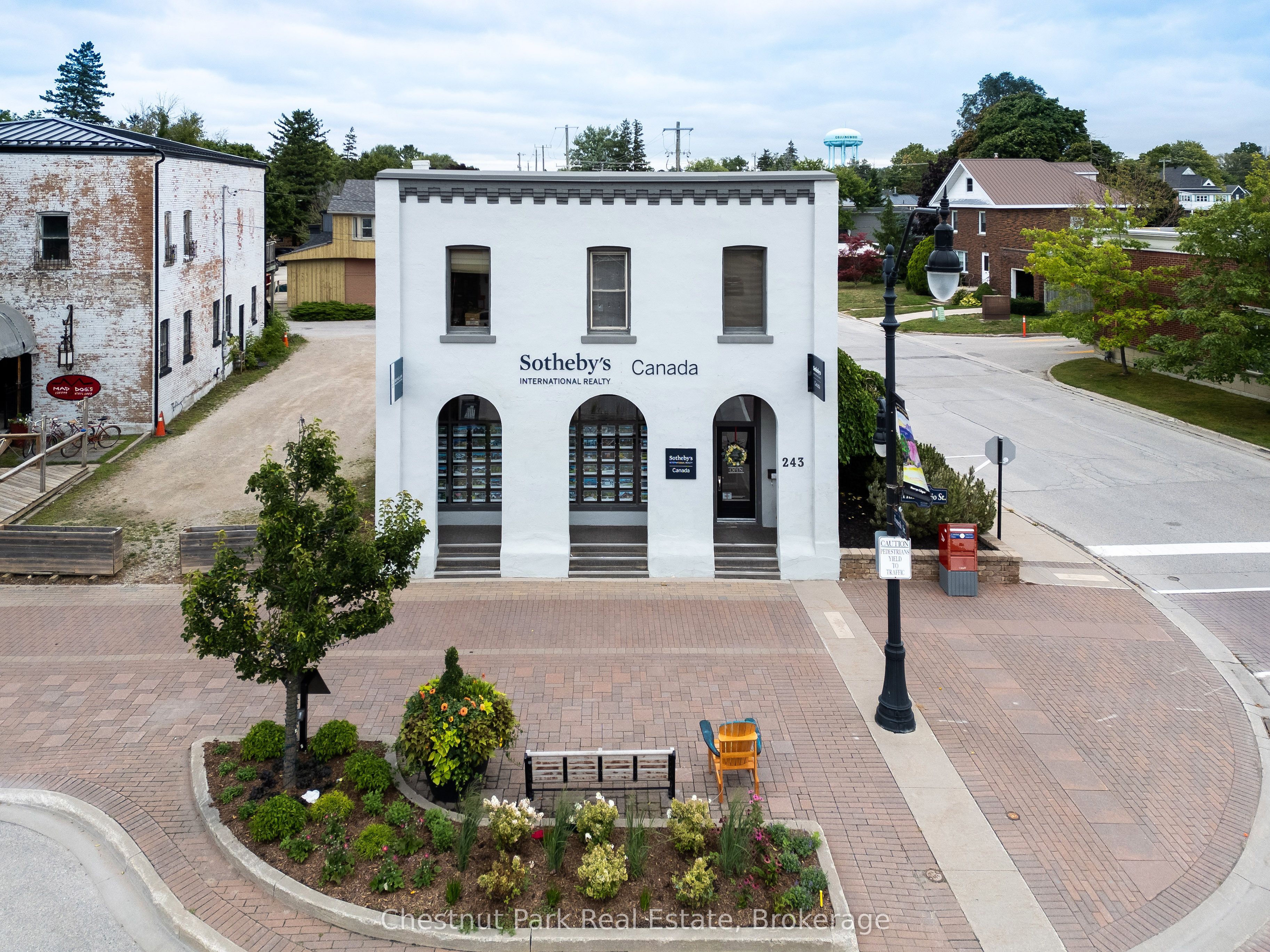 243 Hurontario Street, Collingwood, On L9y 2m1